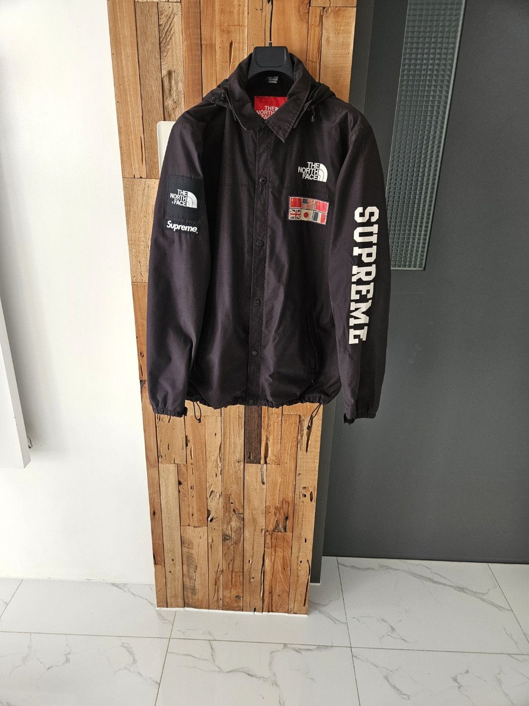 Supreme × The North Face Supreme x The North Face Expedition Coaches Jacket Size US XL / EU 56 / 4 - 2 Thumbnail