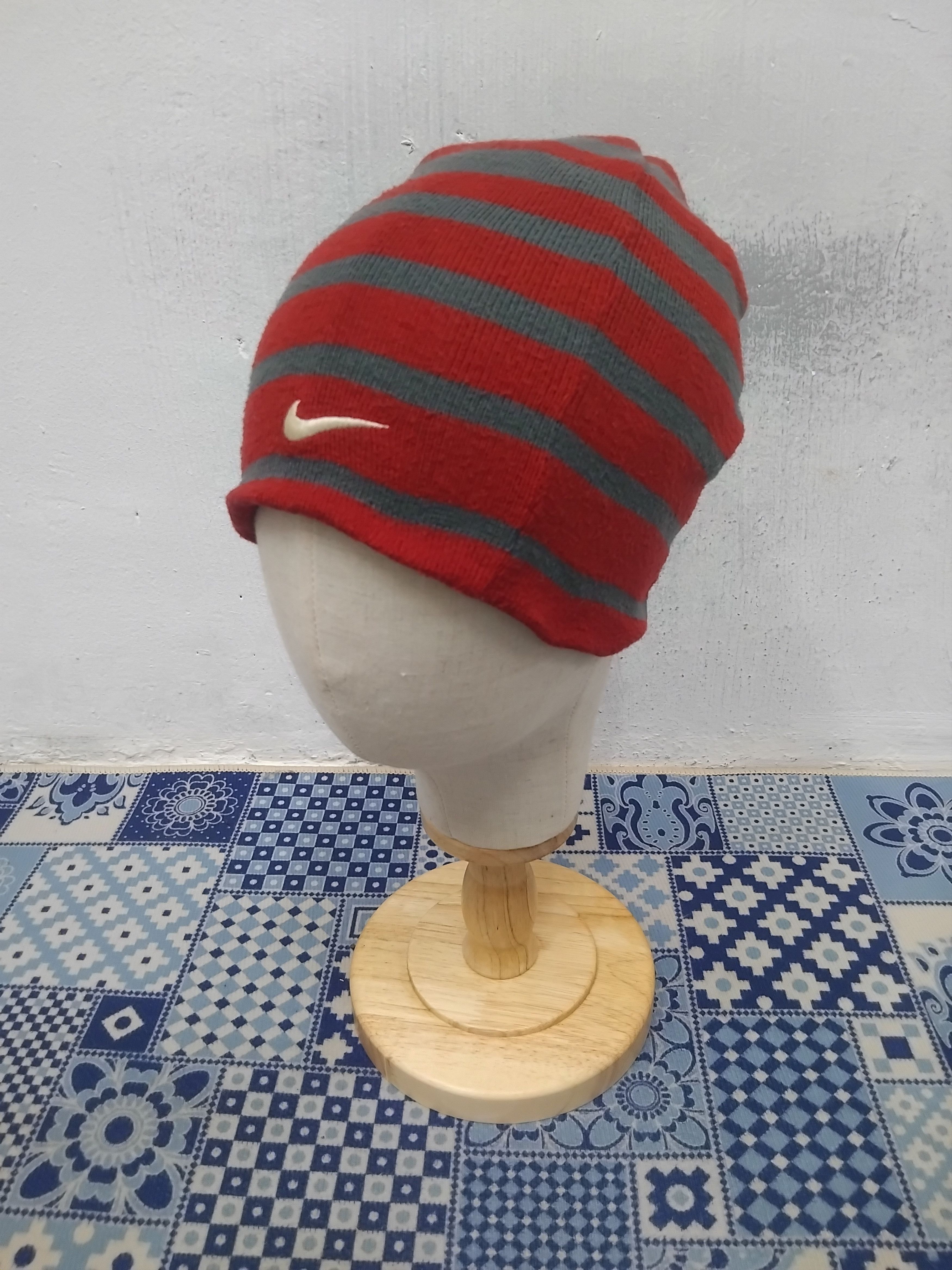 Nike reversible red colour beanie