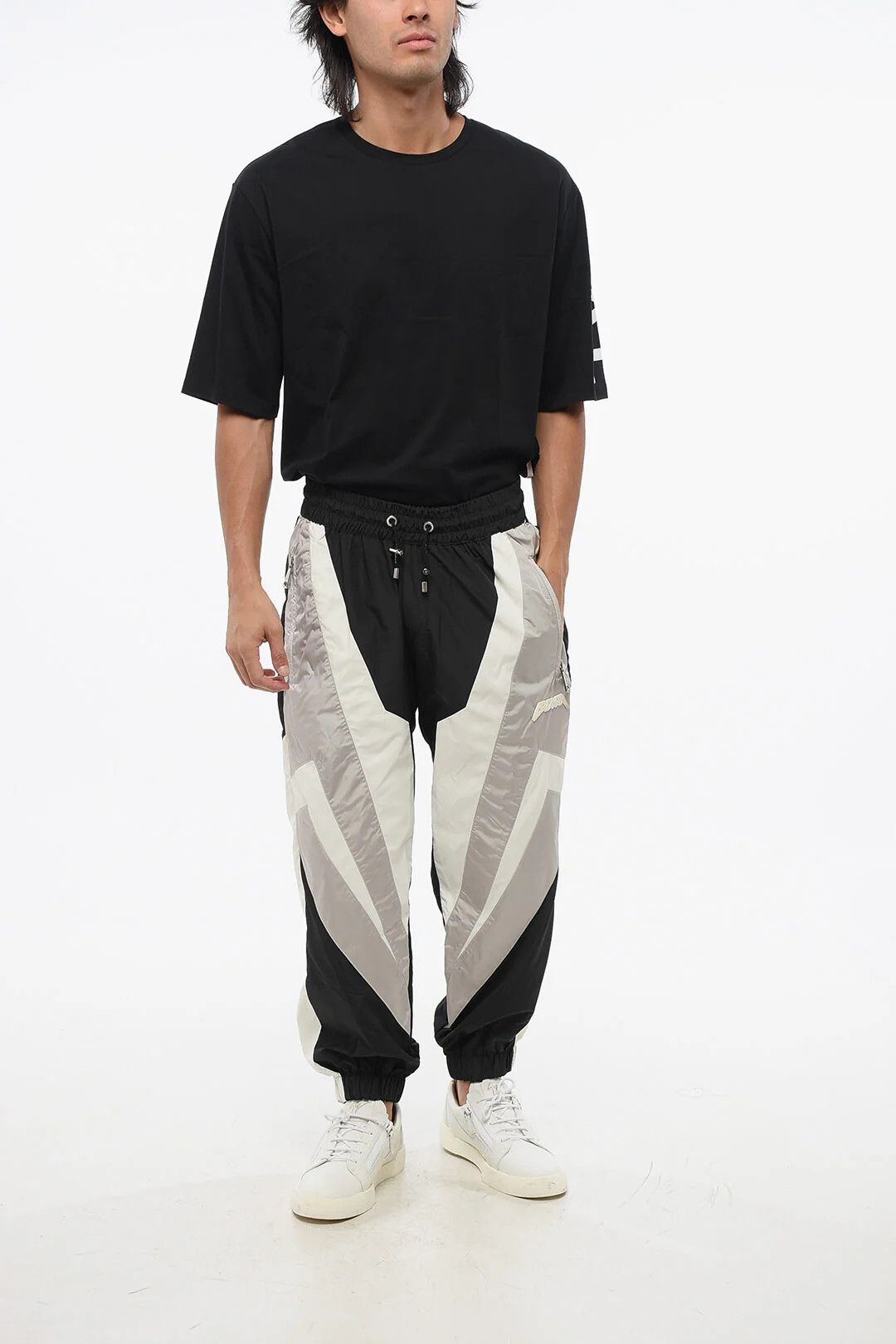 Balmain og1mm0326 Nylon Sweatpants & Joggers in Grey/Black Size US 30 / EU 46 - 4 Thumbnail