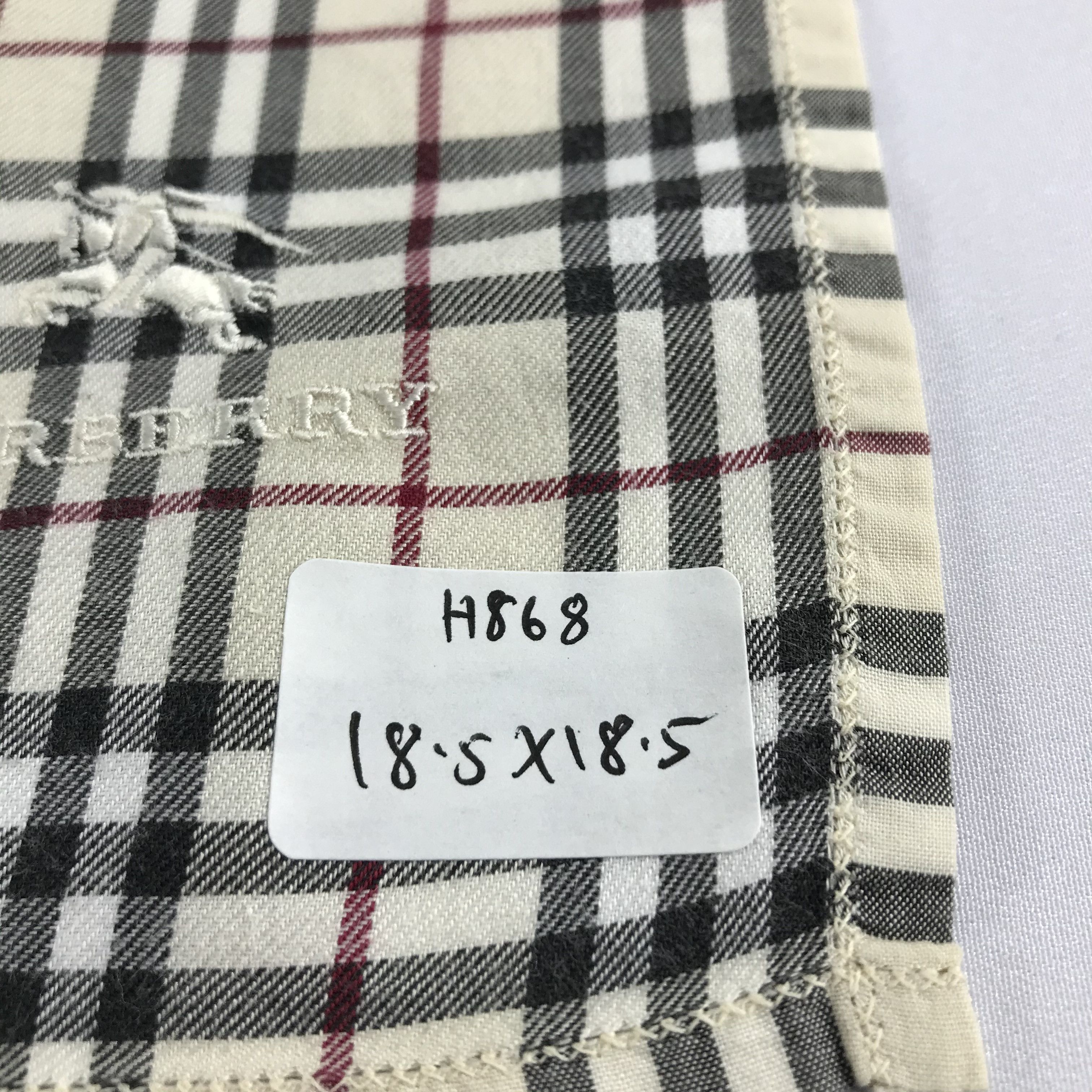 Burberry Burberry Nova Check Handkerchief Neckerchief Bandana H868 Size ONE SIZE - 5 Thumbnail