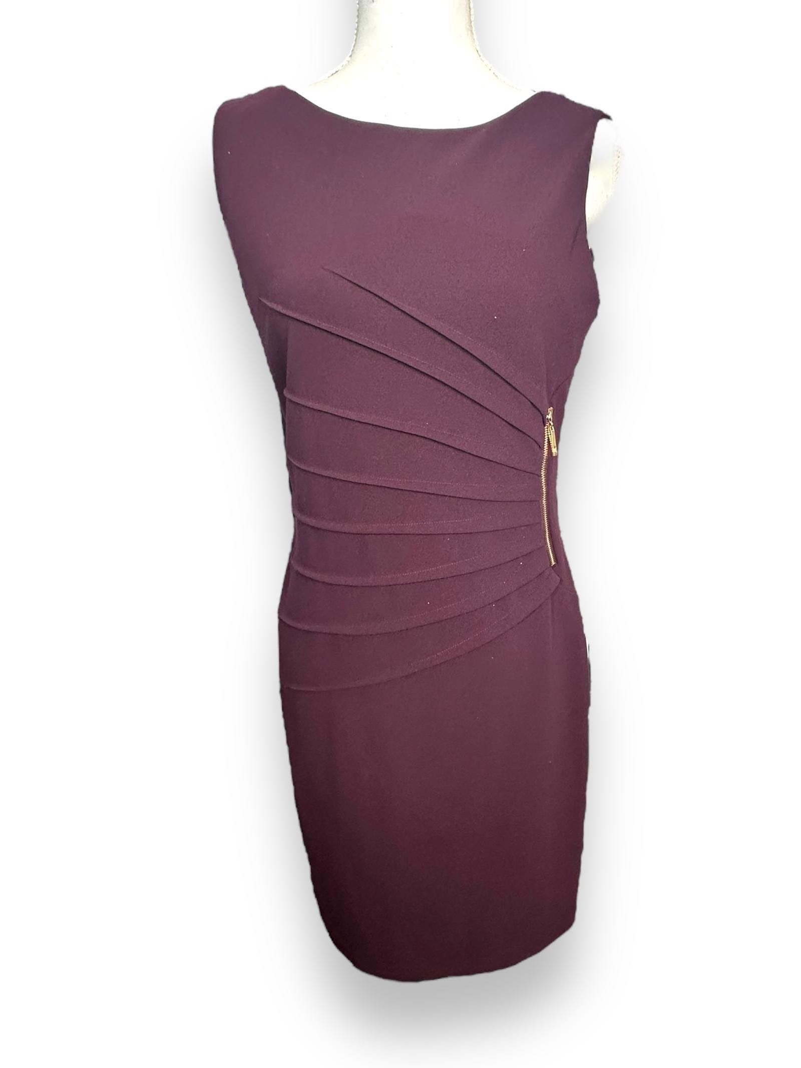 Designer Ivanka Trump Plum Sheath Dress With Sunburst Pleats 6 Size M / US 6-8 / IT 42-44 - 5 Thumbnail