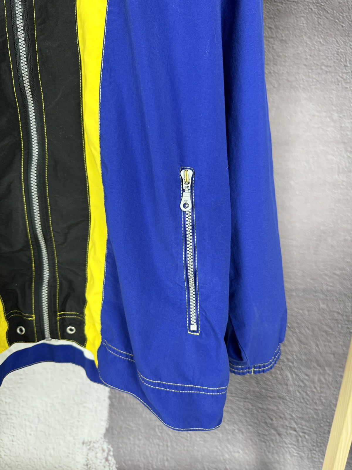 Mercedes-Benz × Vintage Mercedes-Benz vintage blue yellow striped track suit Size US L / EU 52-54 / 3 - 7 Thumbnail
