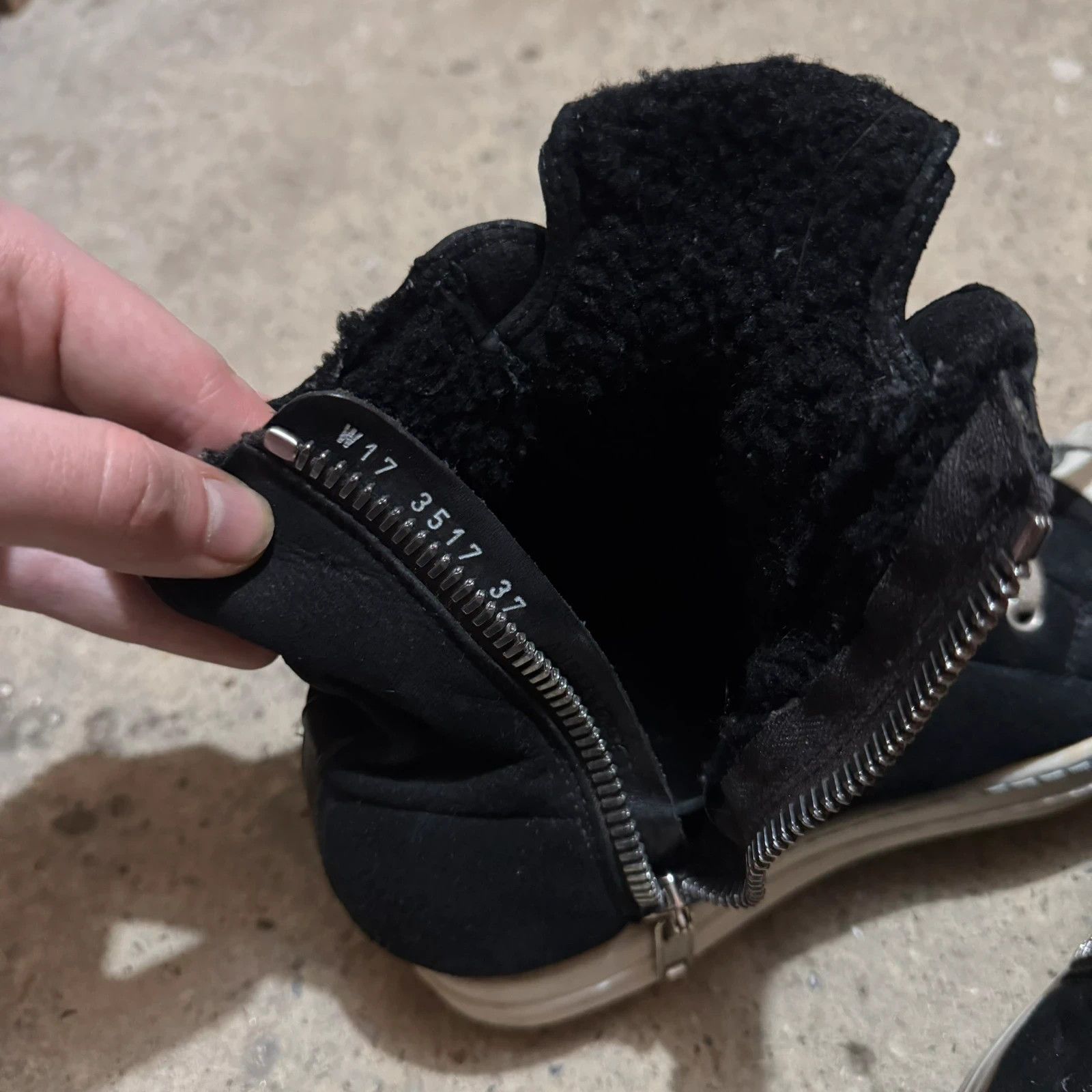 Rick Owens Rick Owens shearling high top ramones Size US 7 / IT 37 - 5 Thumbnail