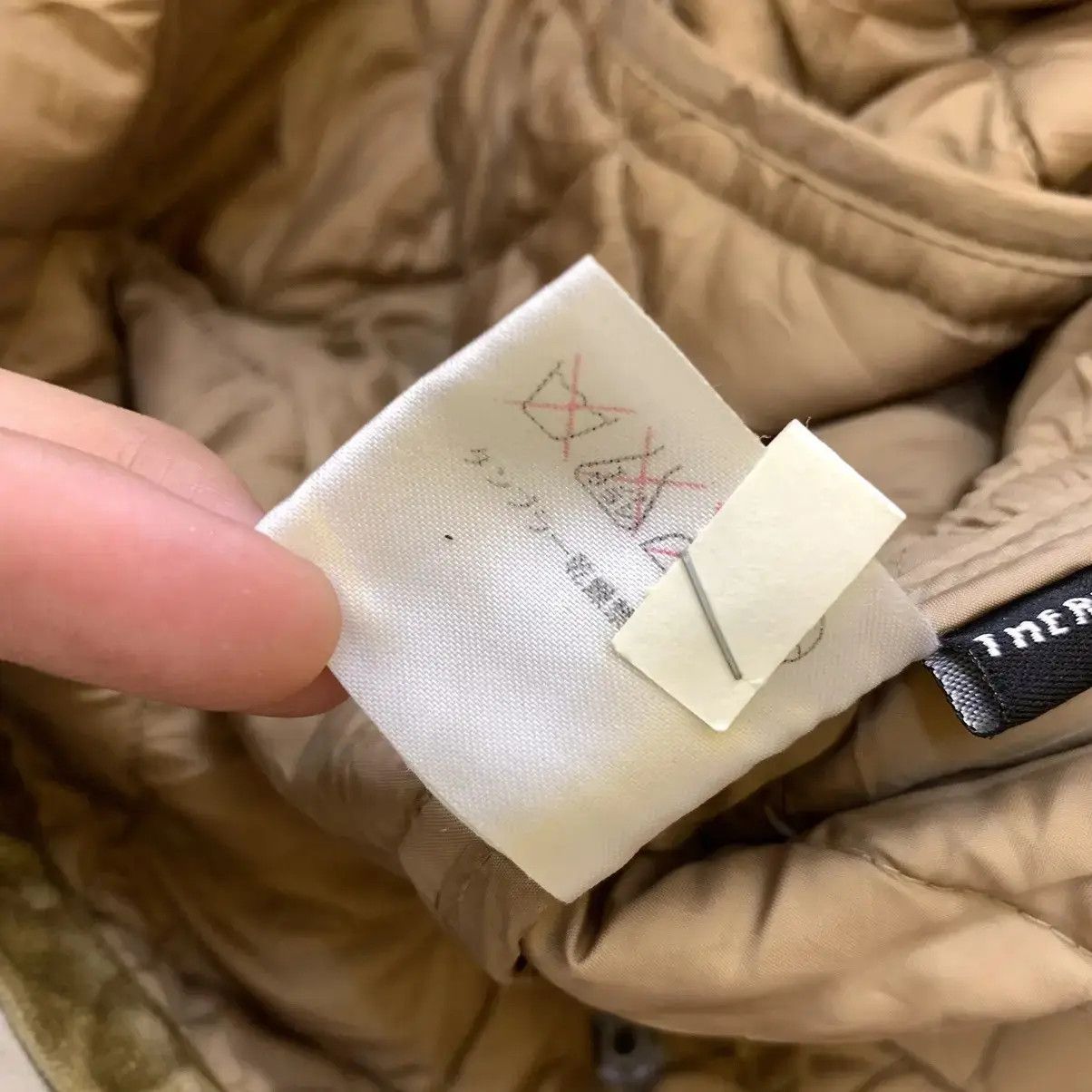 Laura Ashley Vintage LAURA ASHLEY THERMOLITE Quilted Jacket Windbreaker Size M / US 6-8 / IT 42-44 - 6 Thumbnail