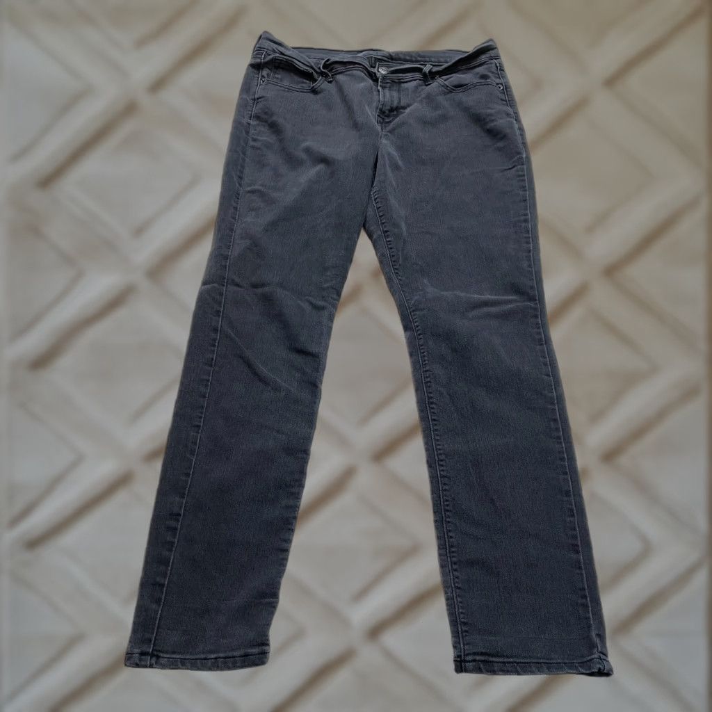 Old Navy Old Navy Jeans Womens 12 Regular Denim Dark Blue Slim Skinny 34x29 High Rise 5-Pocket Size 34" / US 12 / IT 48 - 1 Thumbnail