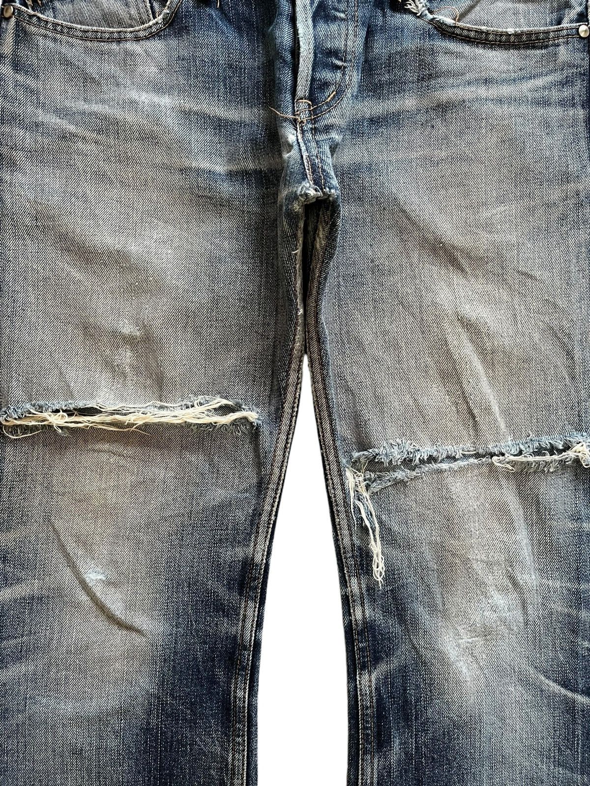 Japanese Brand Vintage Japanese Brand Fade Wash Distressed Flared Jeans Size US 30 / EU 46 - 5 Thumbnail