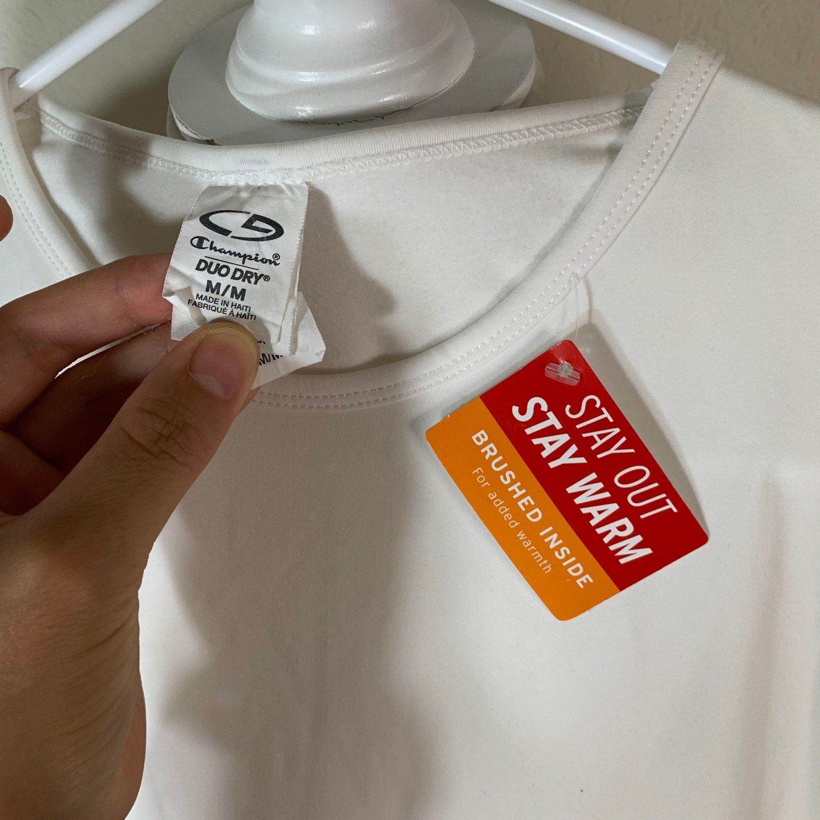 Champion Champion Women's Long Sleeve Round Neck Shirt Size M (NWT) Size M / US 6-8 / IT 42-44 - 3 Thumbnail