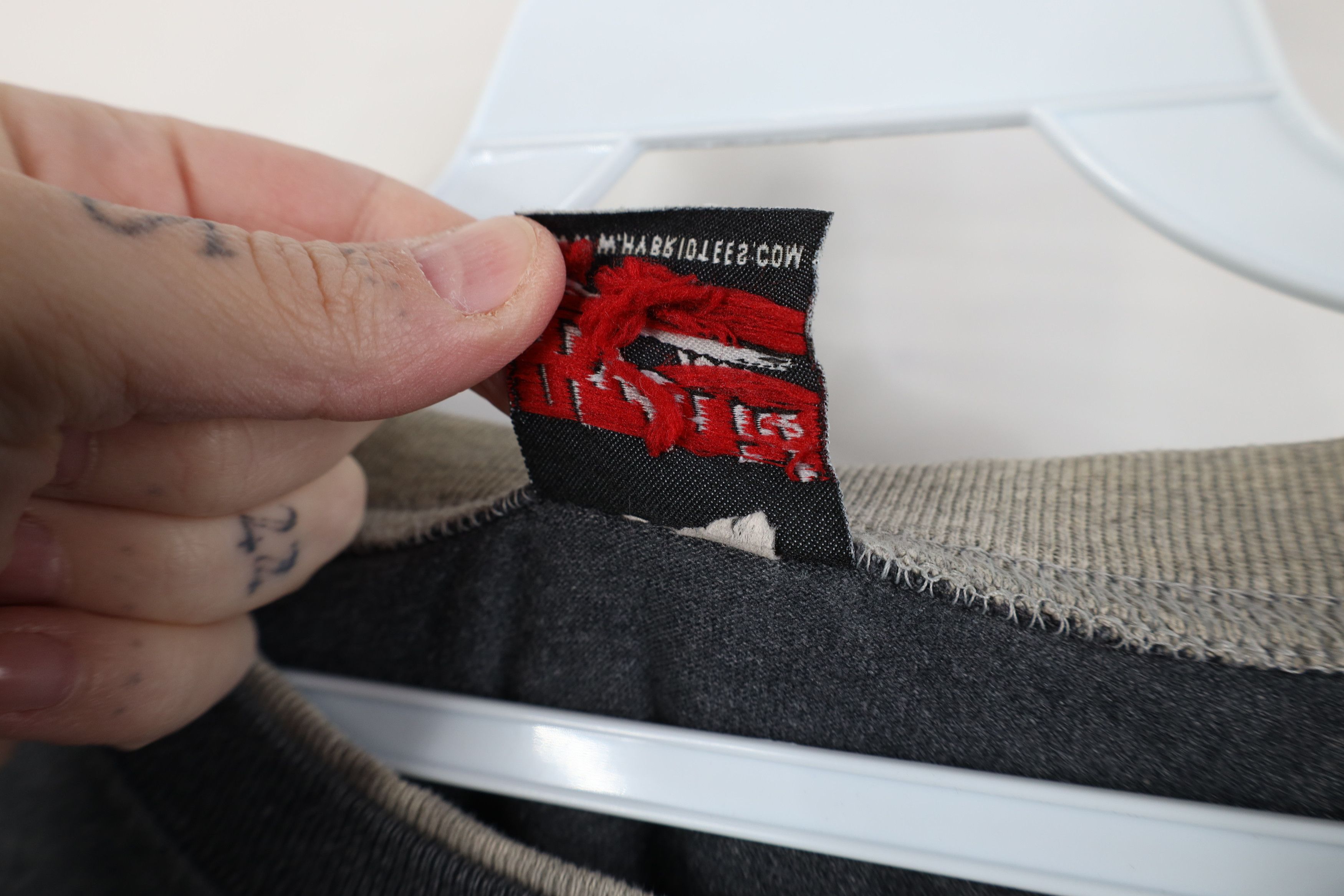 Vintage Vintage Y2K Streetwear Thermal Knit Long Sleeve T-Shirt Size US M / EU 48-50 / 2 - 6 Thumbnail