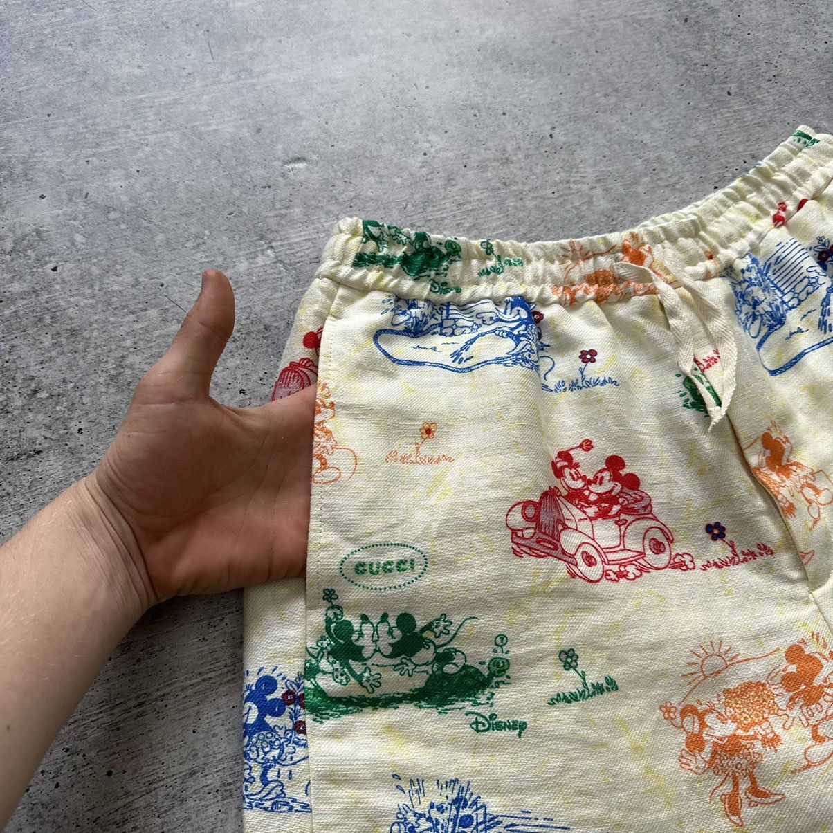Disney × Gucci Gucci x Disney Mickey Mouse Ivory Shorts Linen Men’s Size 48 Size US 31 - 6 Thumbnail