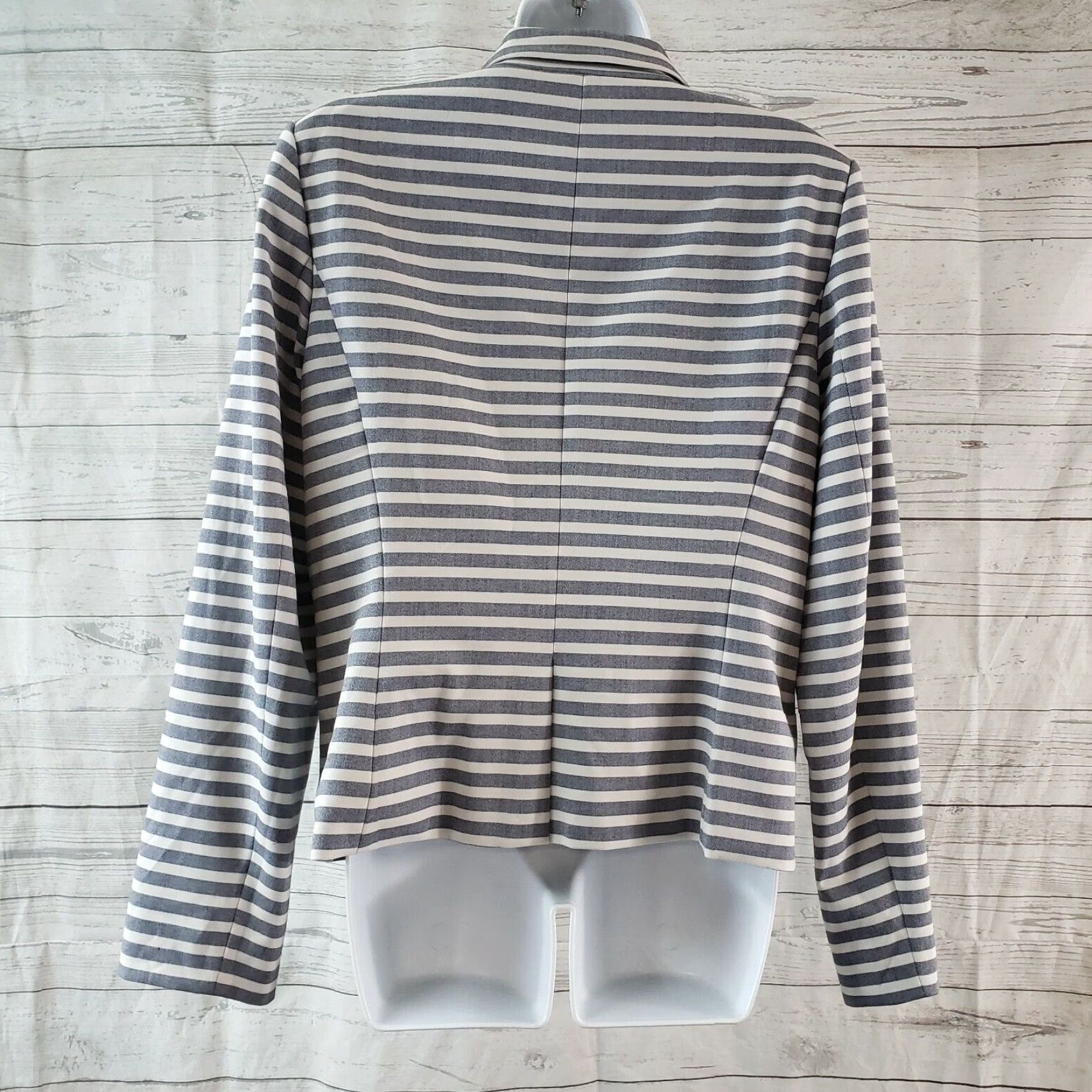 Calvin Klein Calvin Klein Blazer Womens Size 12 Blue Striped 2 Button Long Sleeve Size XL / US 12-14 / IT 48-50 - 4 Thumbnail