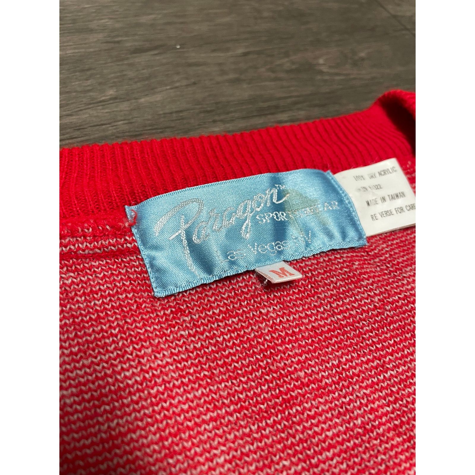 Vintage Vintage UNLV Rebels Red V-Neck Sweater 80s Sz M Size US M / EU 48-50 / 2 - 2 Thumbnail