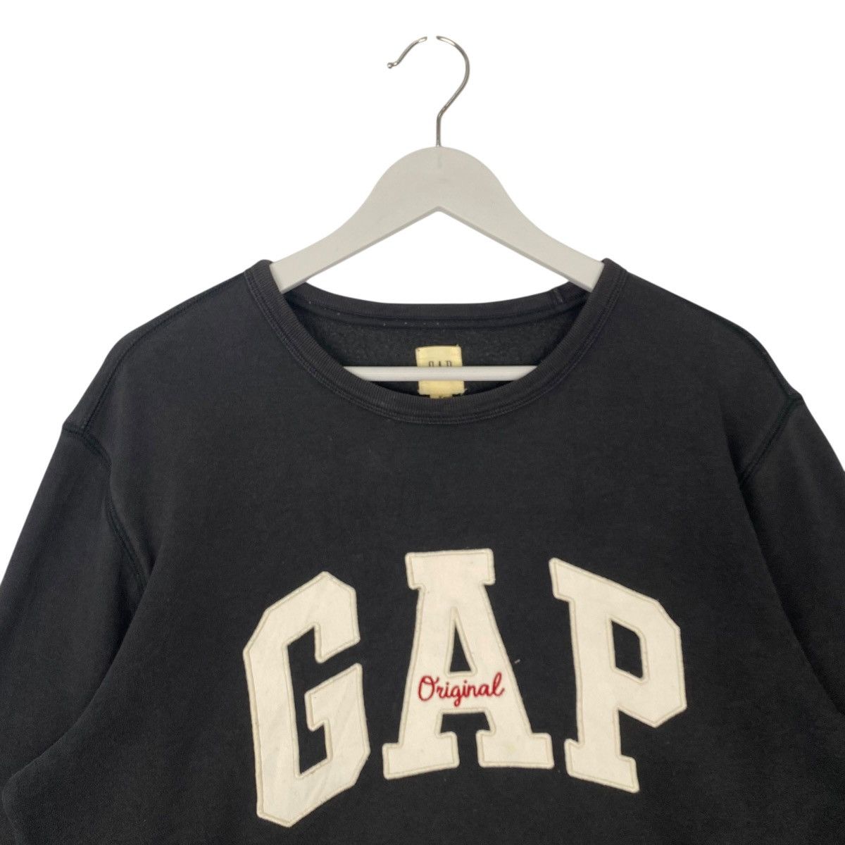 Vintage Vintage Gap Big Logo Printed Black Pullover Jumper Size M Size US M / EU 48-50 / 2 - 4 Thumbnail