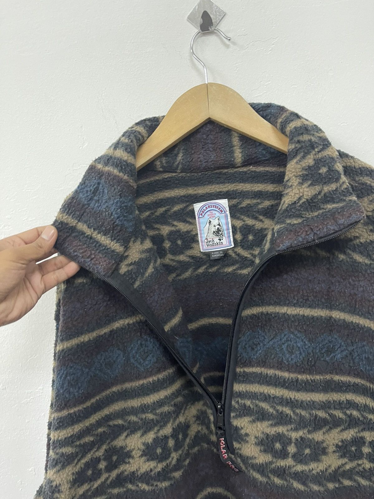 Jack Wolfskin Vintage Jack Wolfskins half zipper fleece printed pullover Size US L / EU 52-54 / 3 - 5 Thumbnail