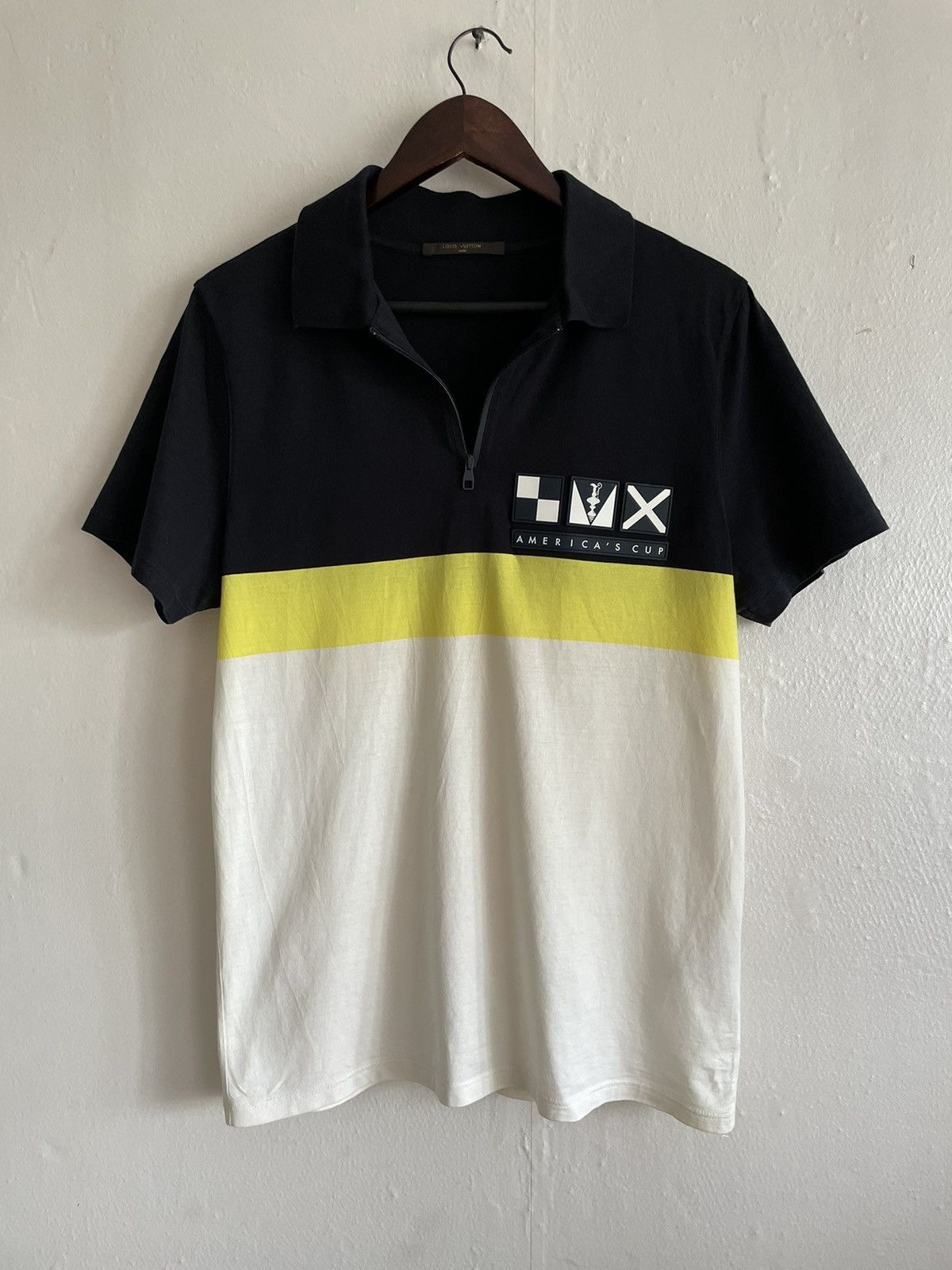 Louis Vuitton Louis Vuitton Amreca's Cup Polo Shirt LV T-shirt szL Zip Tee Size US L / EU 52-54 / 3 - 1 Thumbnail