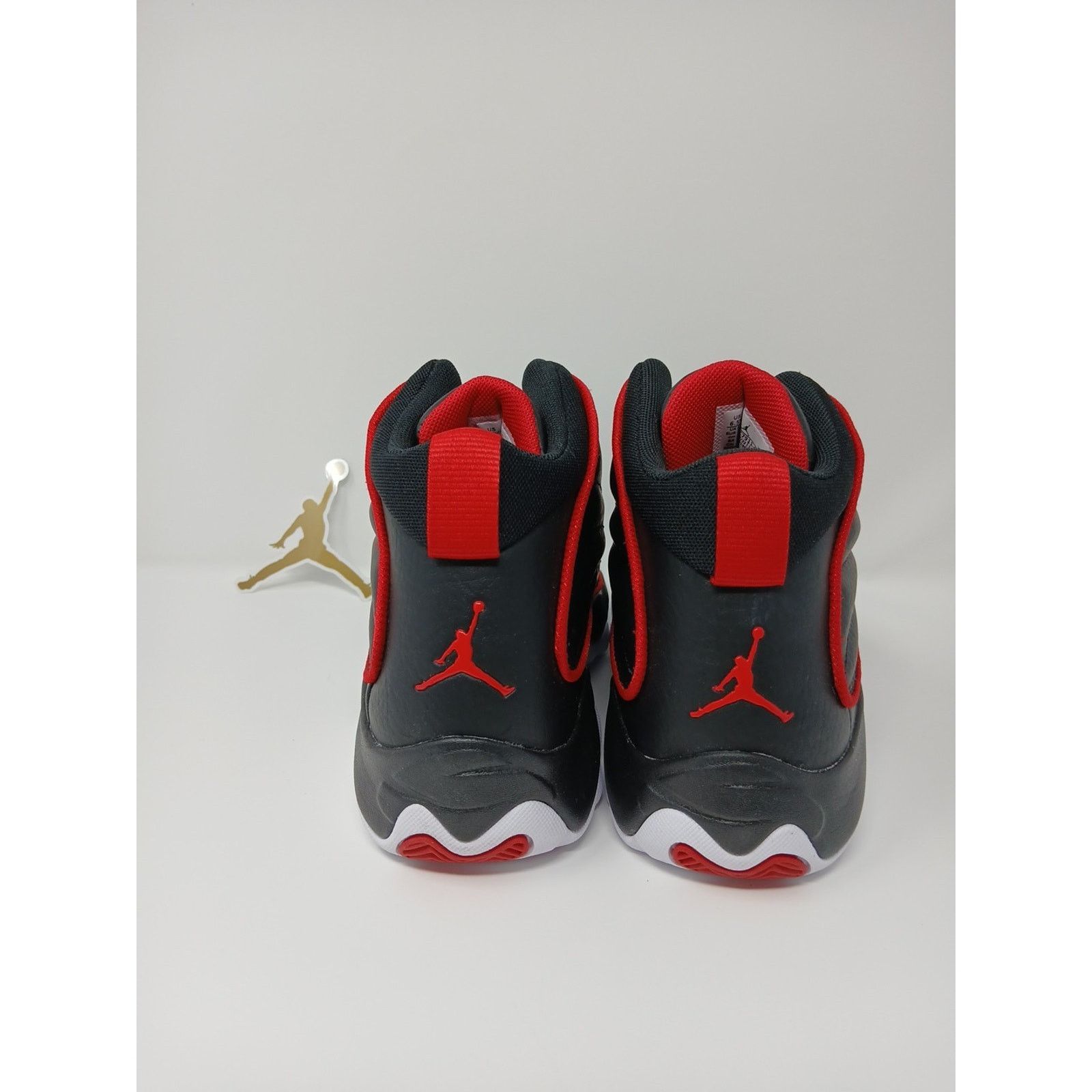 Jordan Brand Air Jordan Pro Strong GS Bred Black Sneakers Kids Size 6.5Y Size US 6.5 / EU 39-40 - 6 Thumbnail