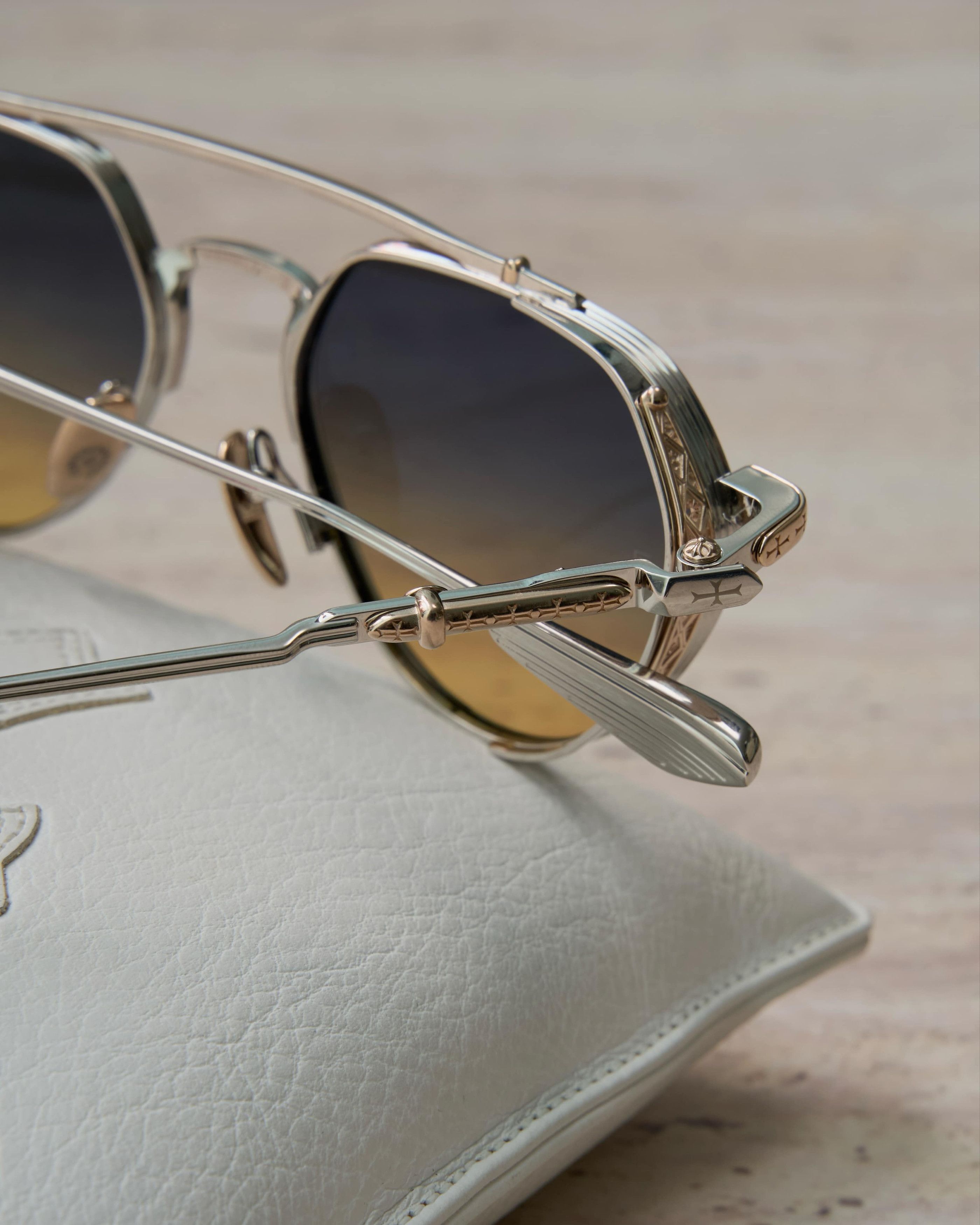 Chrome Hearts CHROME HEARTS FREE RIDE Shiny Silver/Gold Plated Size ONE SIZE - 6 Thumbnail