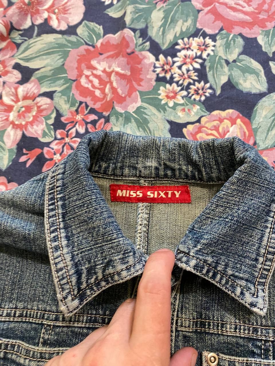 Miss Sixty Miss Sixty Vintage Cropped Faux Sheepskin Jacket (V122) Size M / US 6-8 / IT 42-44 - 5 Thumbnail
