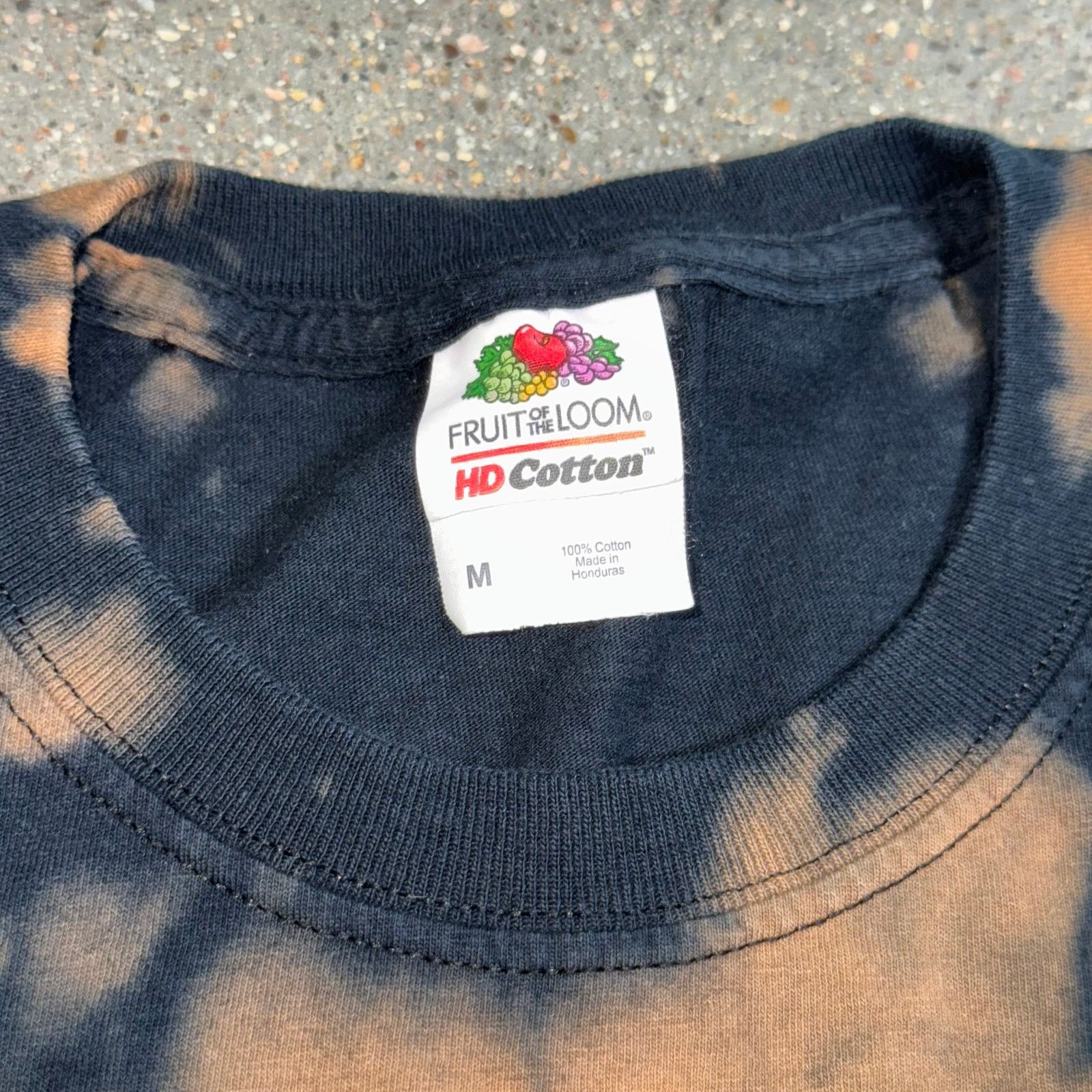 Fruit Of The Loom Panic! At The Disco Women's M Cropped Tie Dye Band Tee Size M / US 6-8 / IT 42-44 - 2 Thumbnail