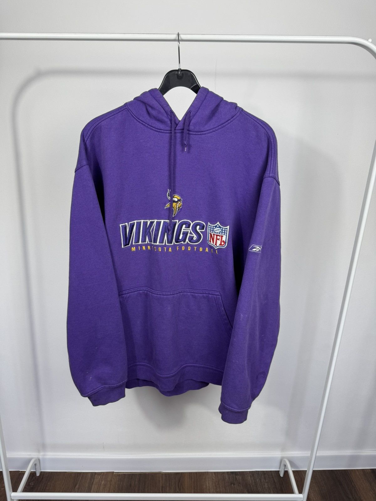 Reebok Vintage Reebok NFL Minnesota Vikings Hoodie Sweatshirt XL Size US XL / EU 56 / 4 - 1 Thumbnail