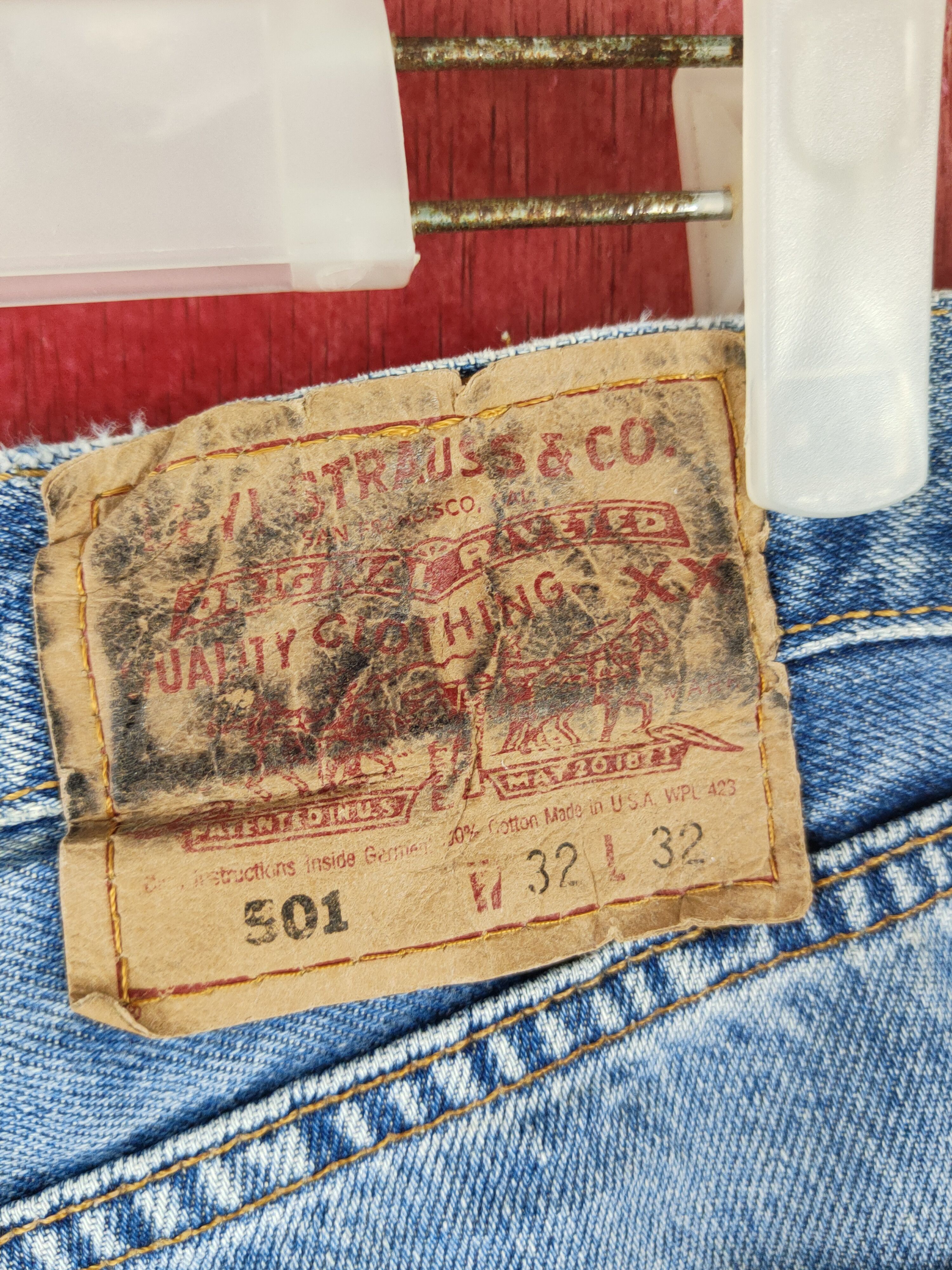 Levi's 501 Levi's vintage faded Blue Distressed Ripped Jeans #S1645 Size US 31 - 10 Thumbnail
