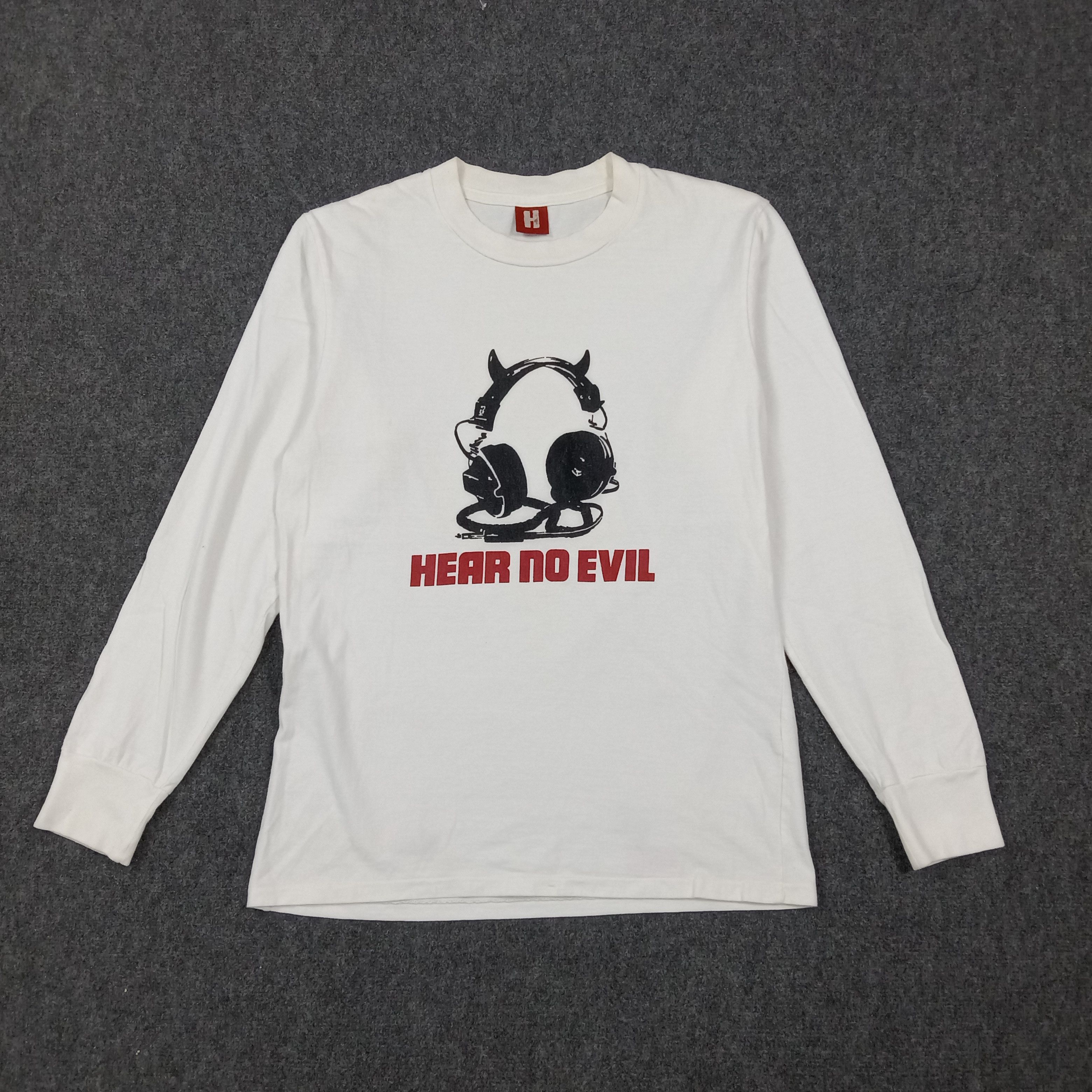 Hysteric Glamour Hysteric Glamour Y2K Japanese Brand Tshirt C276N9 Size US M / EU 48-50 / 2 - 1 Thumbnail