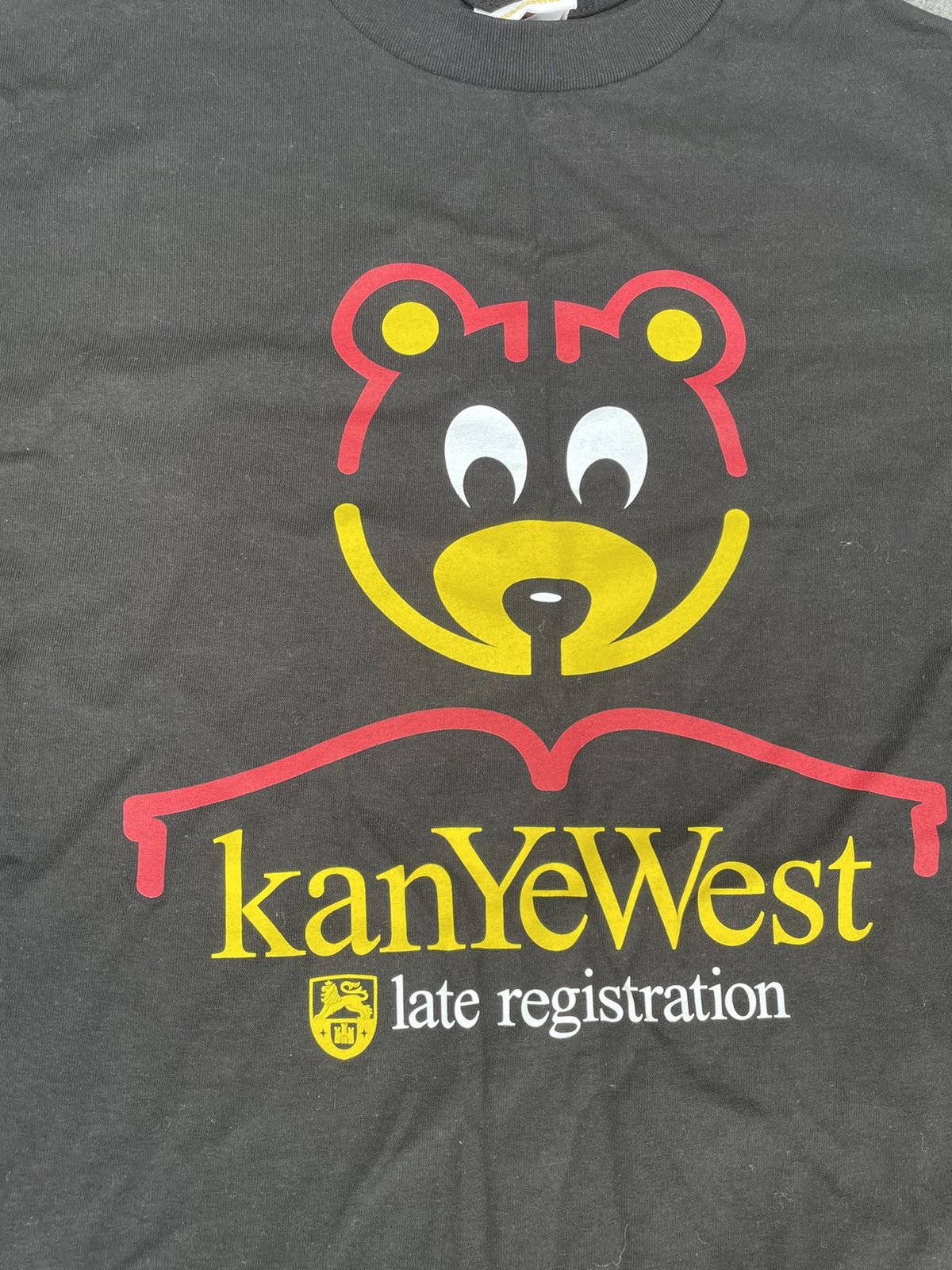 Kanye West Kanye West Sample Late Registration Tee Authentic Vintage Size US M / EU 48-50 / 2 - 8 Thumbnail