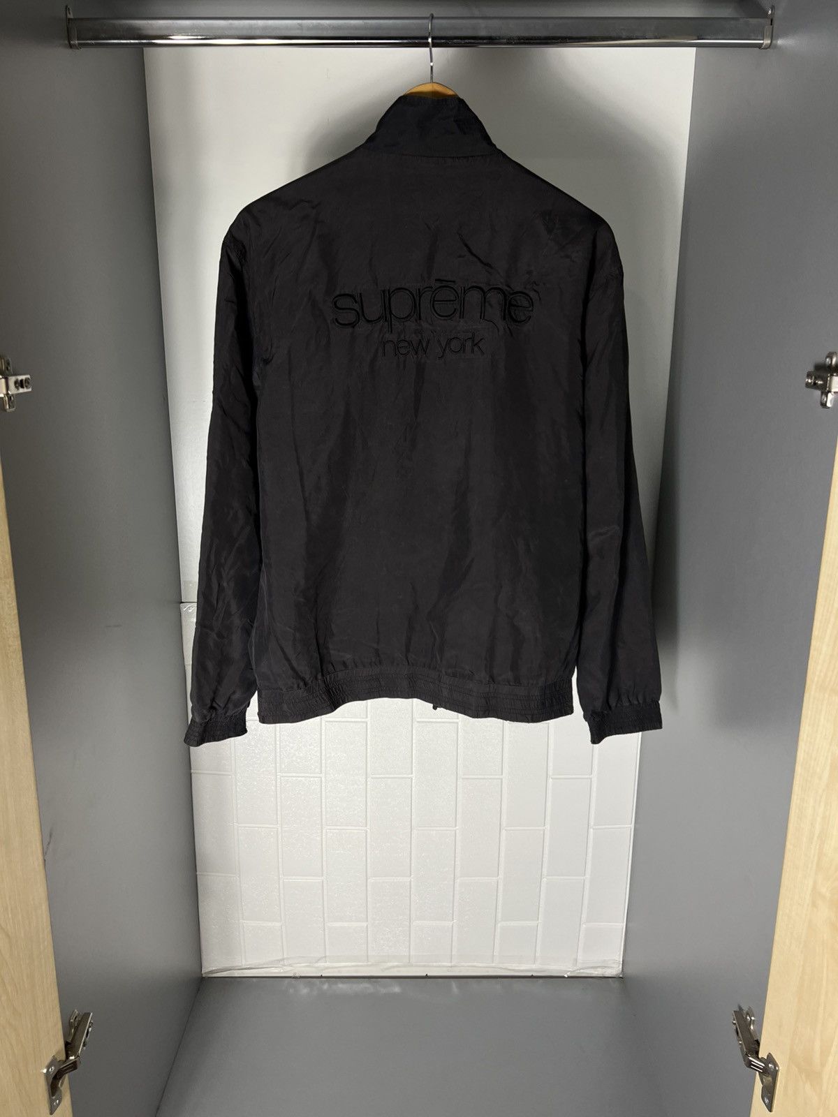 Supreme VINTAGE SUPREME NEW YORK SILK JACKET DESIGNER RETRO Y2K 90s Size US M / EU 48-50 / 2 - 17 Thumbnail