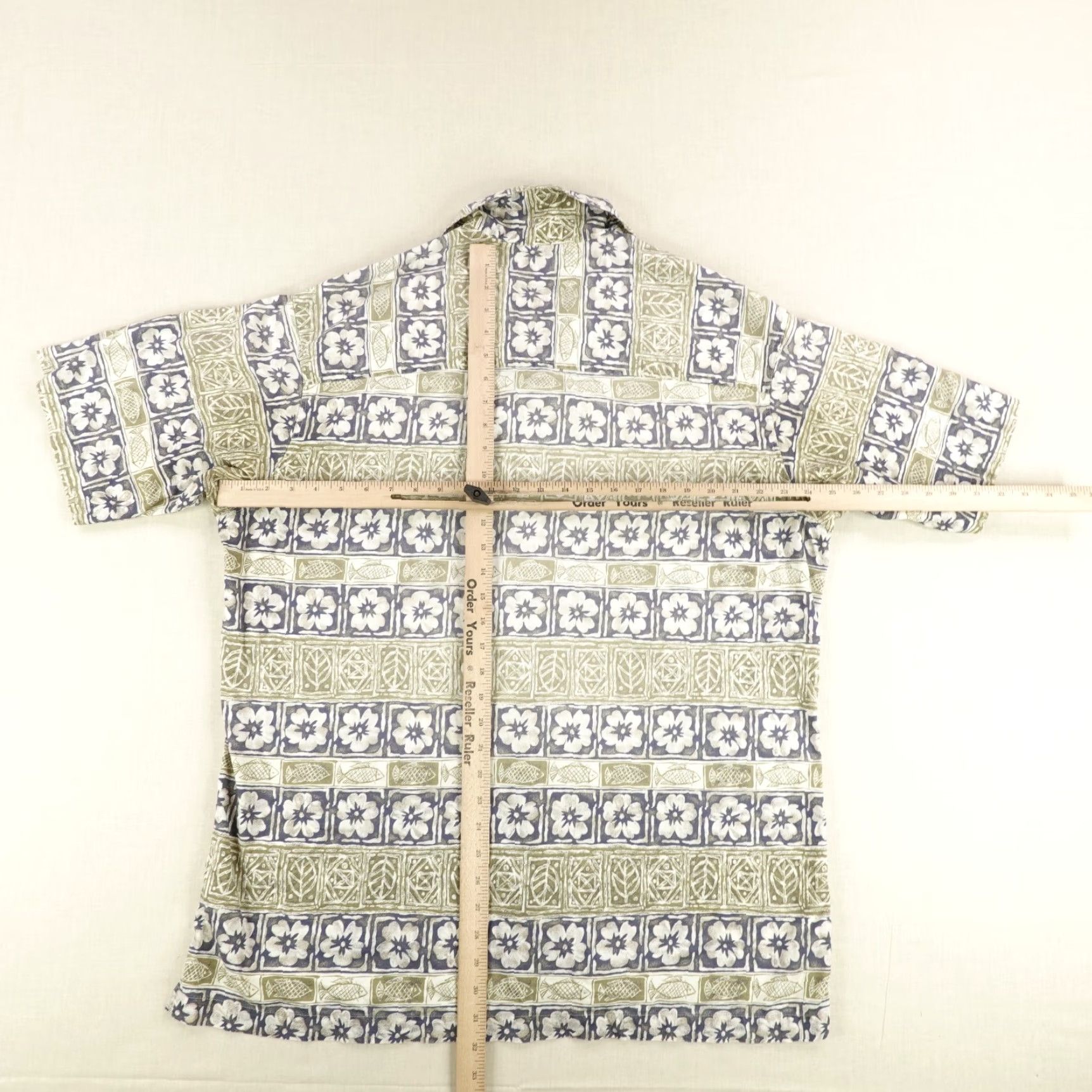 Vintage VINTAGE Woolrich Shirt Mens Large Green Floral Hawaiian Button Up Camp Y2K Size US L / EU 52-54 / 3 - 6 Thumbnail