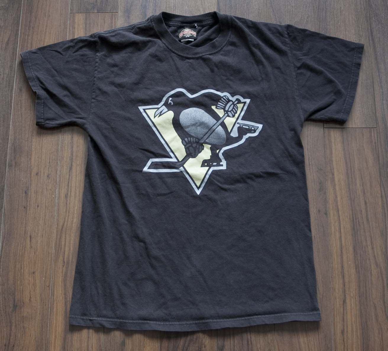 NHL Sidney Crosby T Shirt Size M Pittsburgh Penguins Size US M / EU 48-50 / 2 - 3 Thumbnail