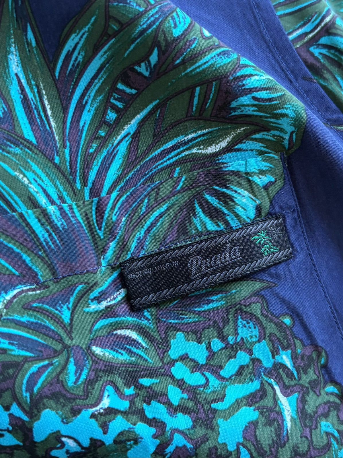Prada SS2017 Pineapple Print Shirt Size US M / EU 48-50 / 2 - 4 Thumbnail