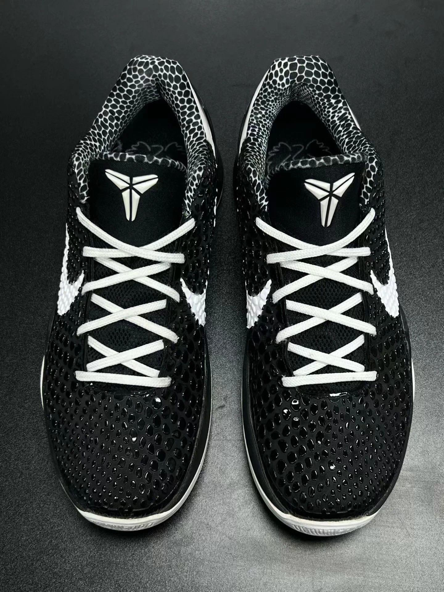 Nike Nike ZK6 Gigi Kobe Black/White 42.5 Size US 9.5 / EU 42-43 - 3 Thumbnail