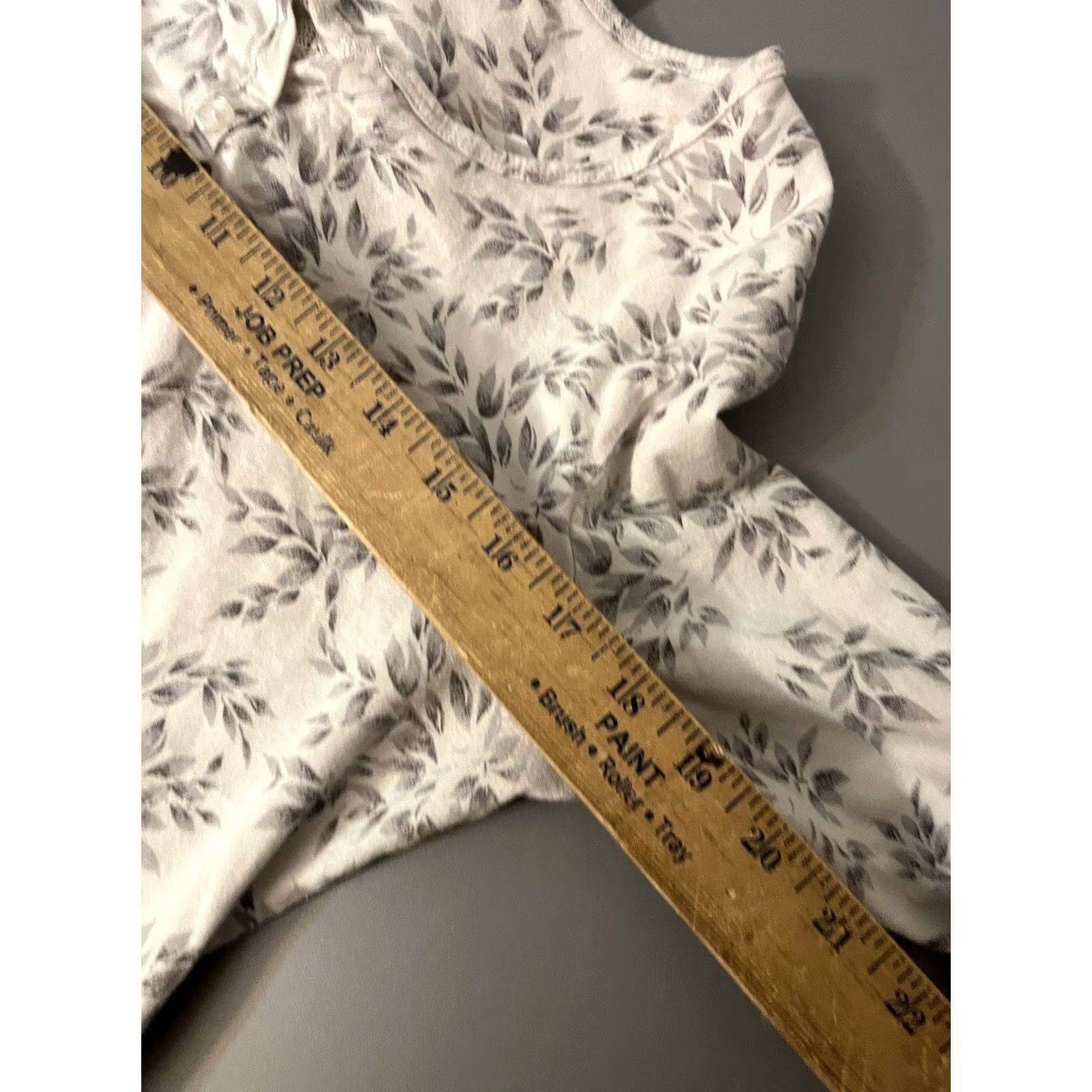 Charter Club Charter Club Pajama Top Womens Medium White Gray Floral Henley Neck Size M / US 6-8 / IT 42-44 - 5 Thumbnail