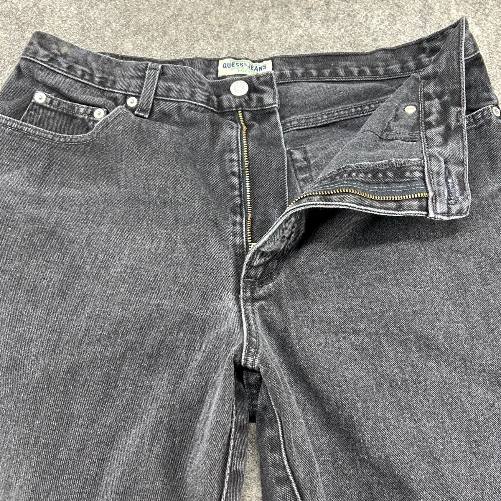 Guess GUESS Jeans Mens 34x34 Black Relaxed Straight Dark Wash Cotton Denim 90s Casual Womens? Mens Size US 34 / EU 50 - 2 Thumbnail