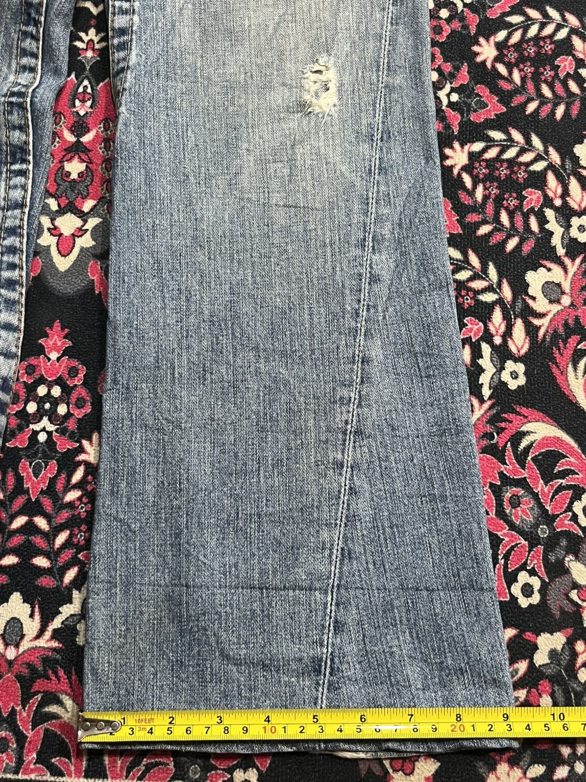 True Religion Vintage True Religion Blue Washed Distressed Flare Jeans Size US 28 / EU 44 - 15 Thumbnail