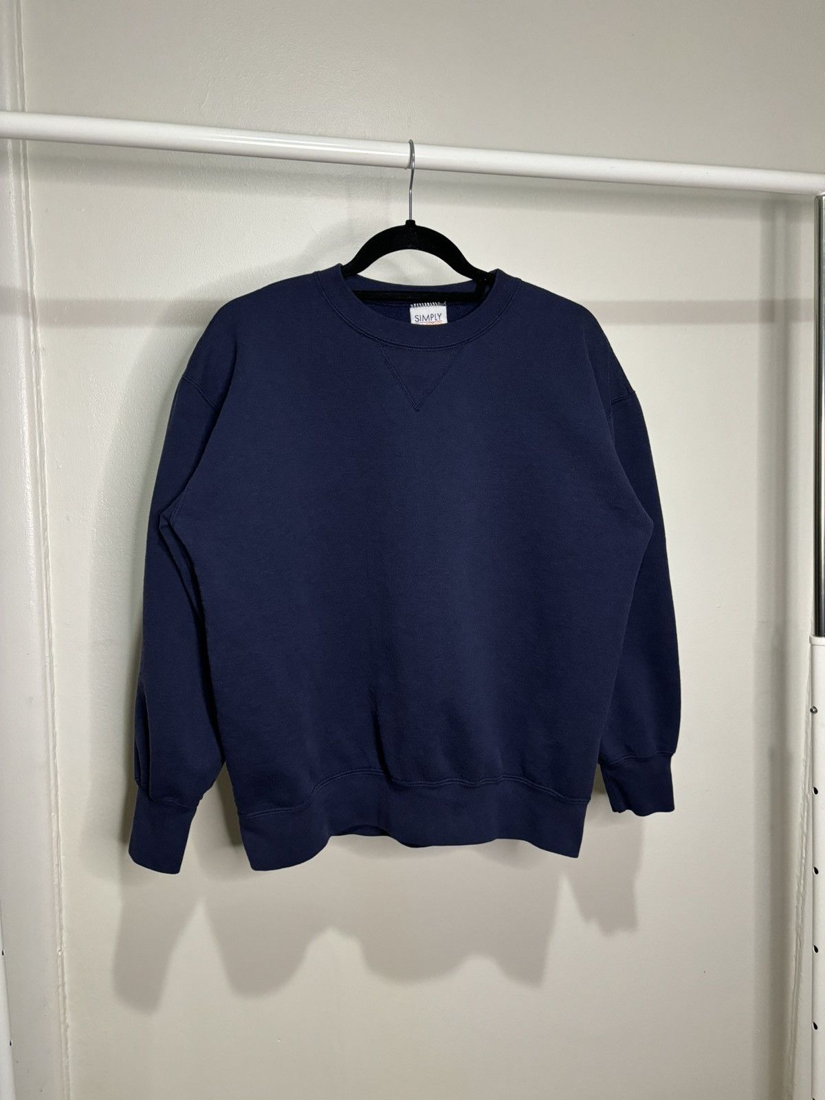 Vintage Vintage 1990s Navy Blue Boxy Sweatshirt Size US M / EU 48-50 / 2 - 1 Thumbnail