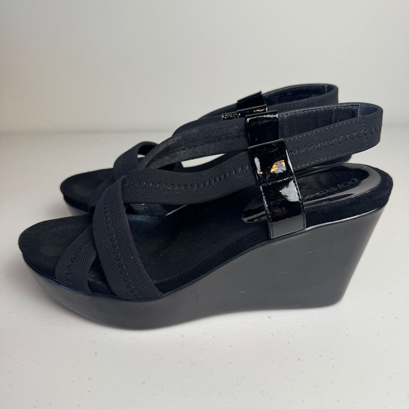 Donald Pliner × Other Donald J Pliner Dani Black Strappy Stretch Wedge Sandals 8 Size US 8 / IT 38 - 4 Thumbnail