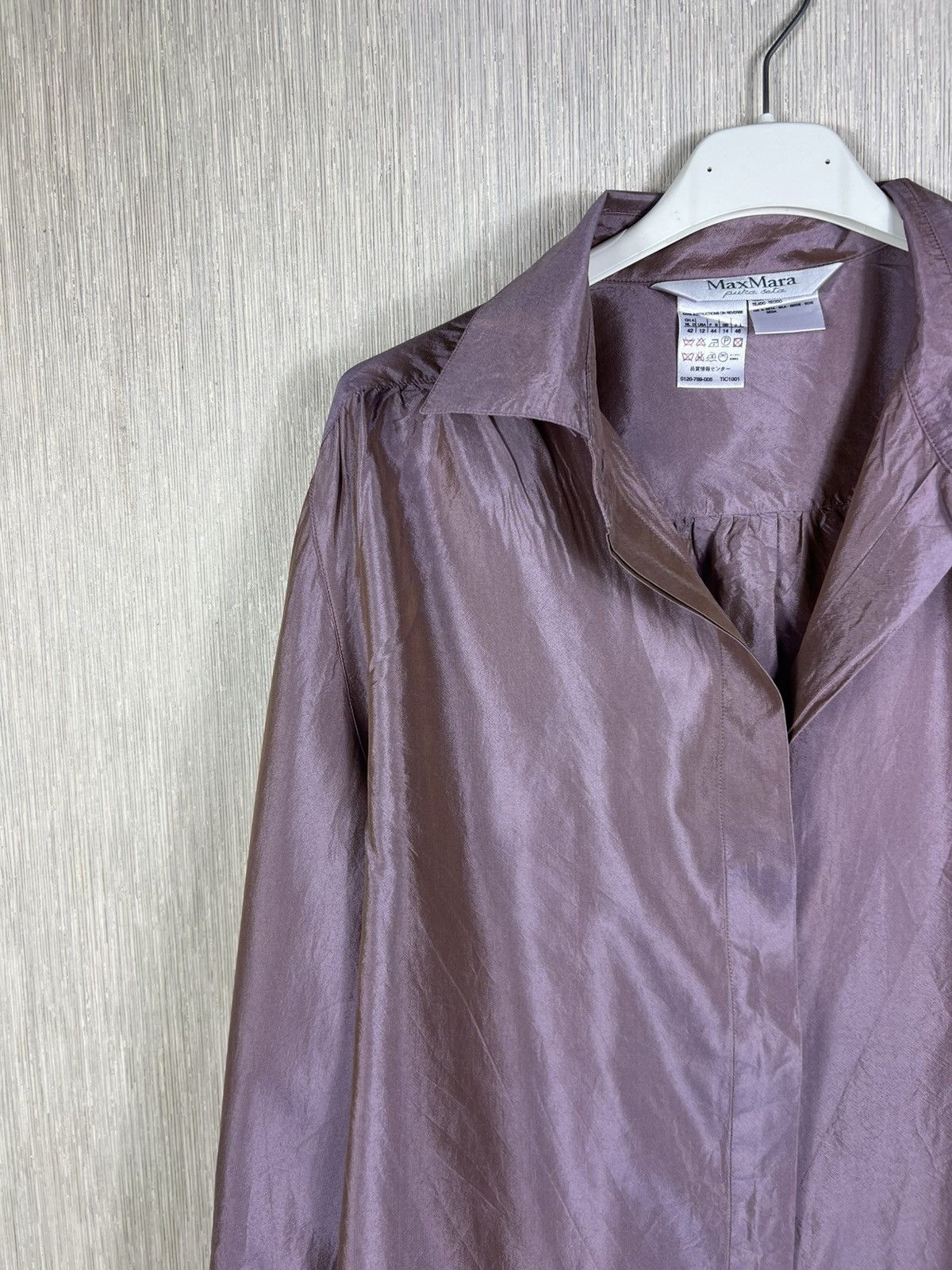 Max Mara Max Mara pure seta 100% silk button up shiny shirt luxury Size M / US 6-8 / IT 42-44 - 4 Thumbnail