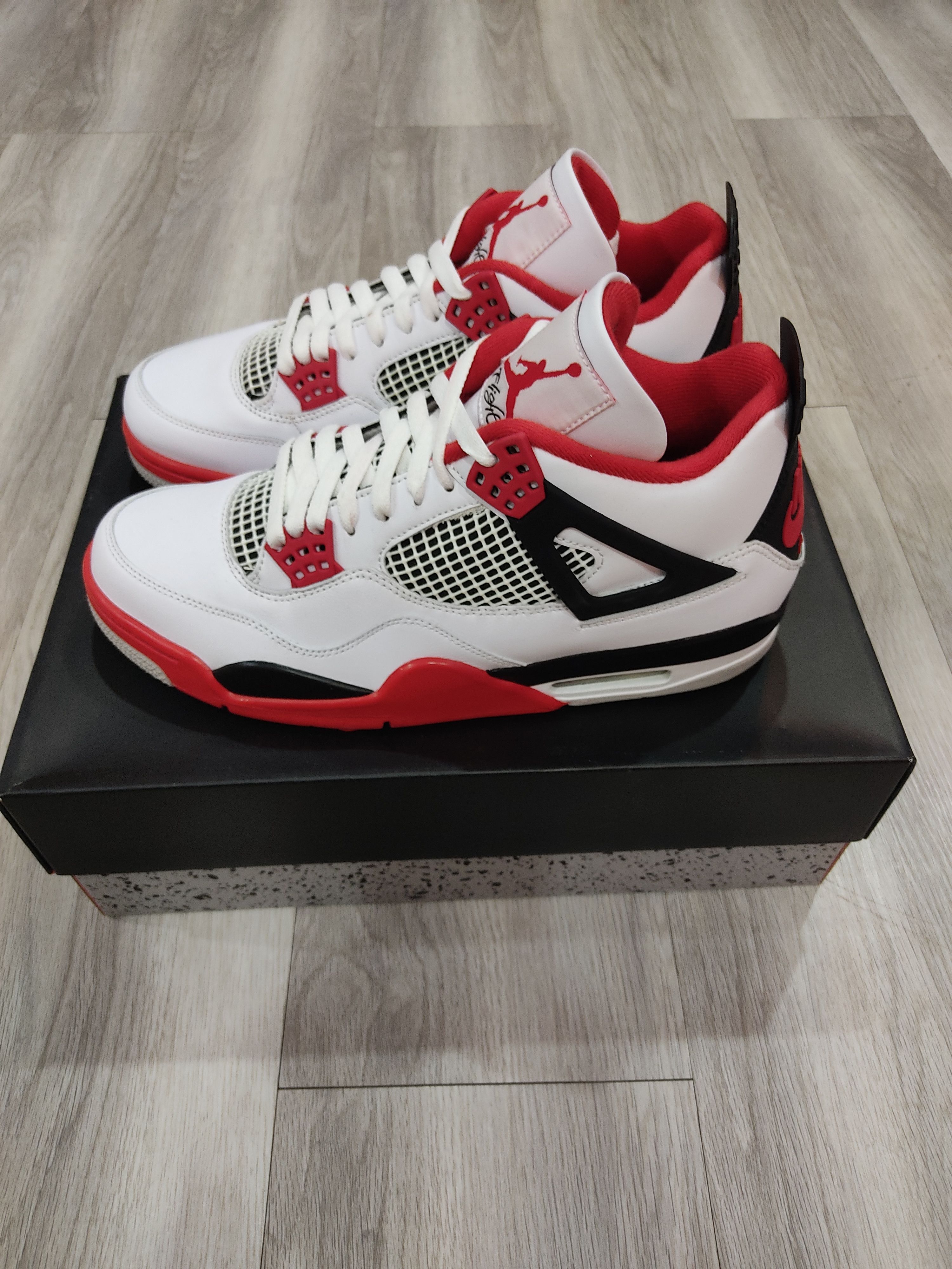 Jordan Brand AIR JORDAN 4 RETRO Size US 10 / EU 43 - 3 Thumbnail