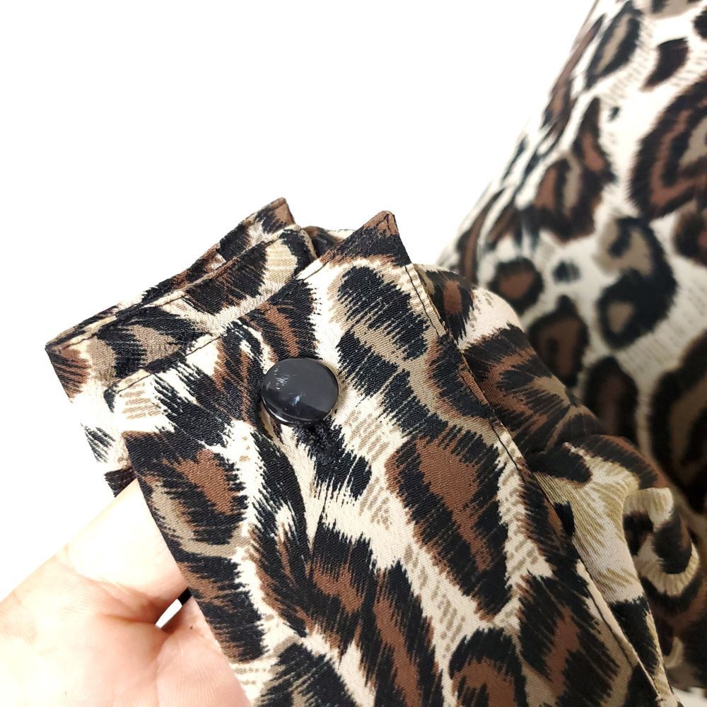 Other Sag Harbor Leopard French Cuff Blouse Button Up Shirt L Size L / US 10 / IT 46 - 3 Thumbnail