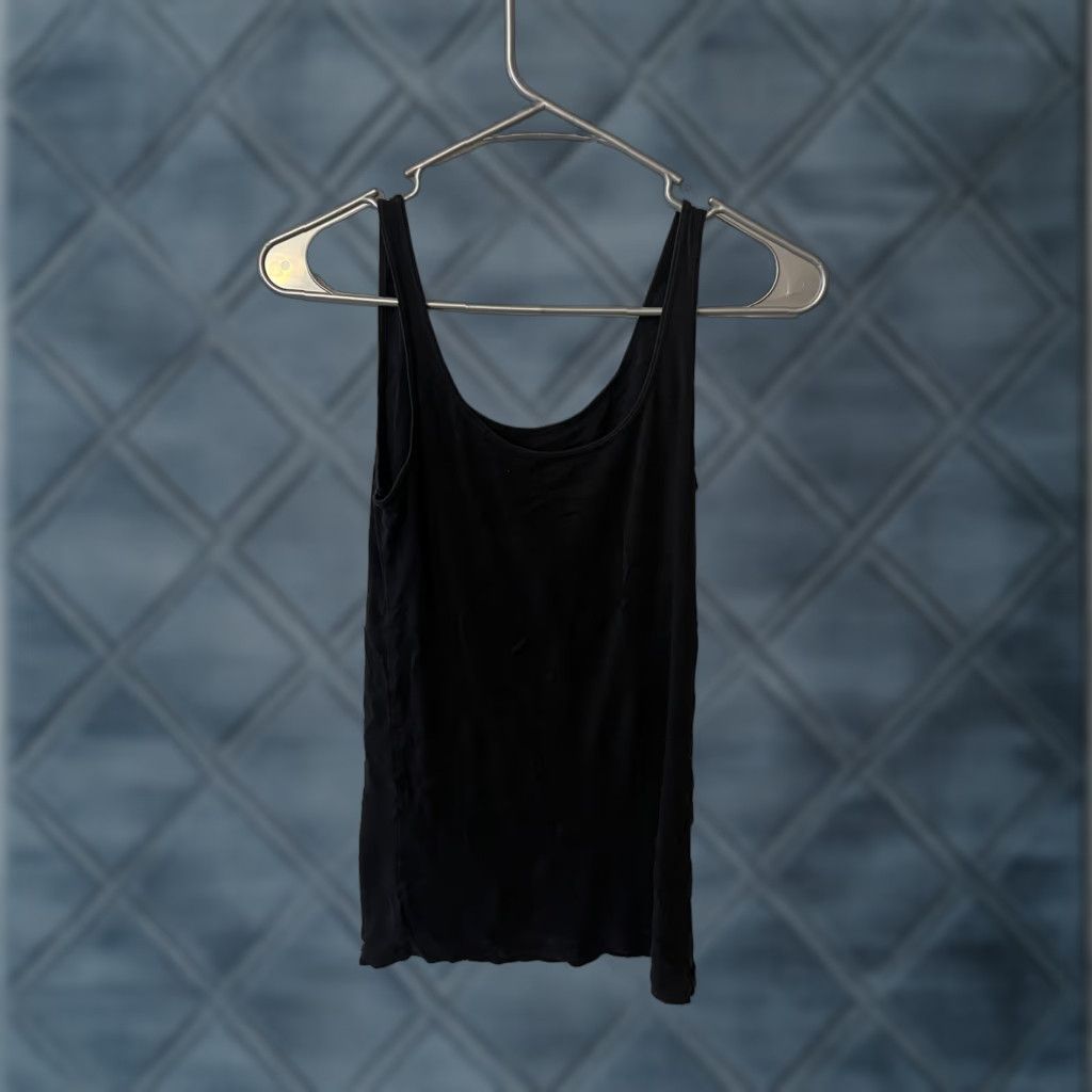 Loft Black Loft Women's Tank Top Size S Cotton GUC. User: Black Loft Women's Tank Top Size S Cotton GUC. Size S / US 4 / IT 40 - 1 Thumbnail