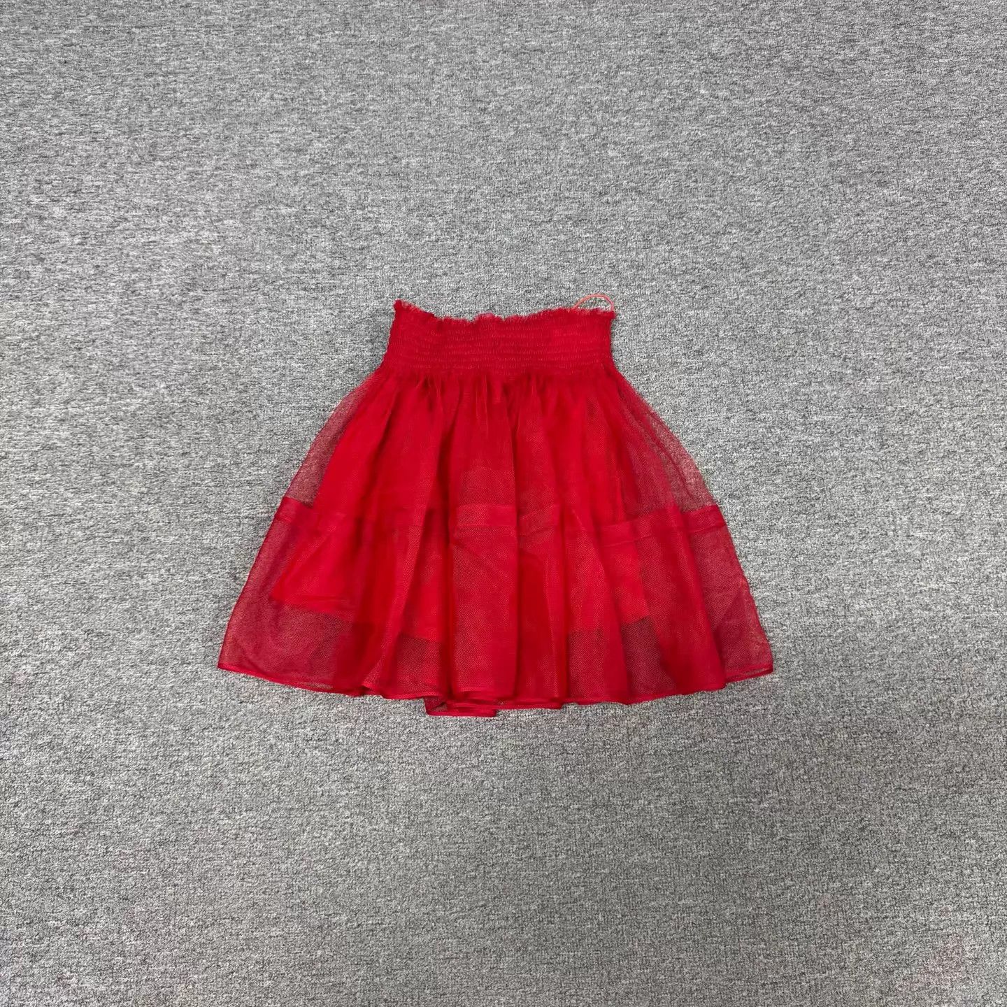 Dior Dior red tulle elastic waist 38 skirt 99 new Size 27" / US 4 / IT 40 - 1 Thumbnail