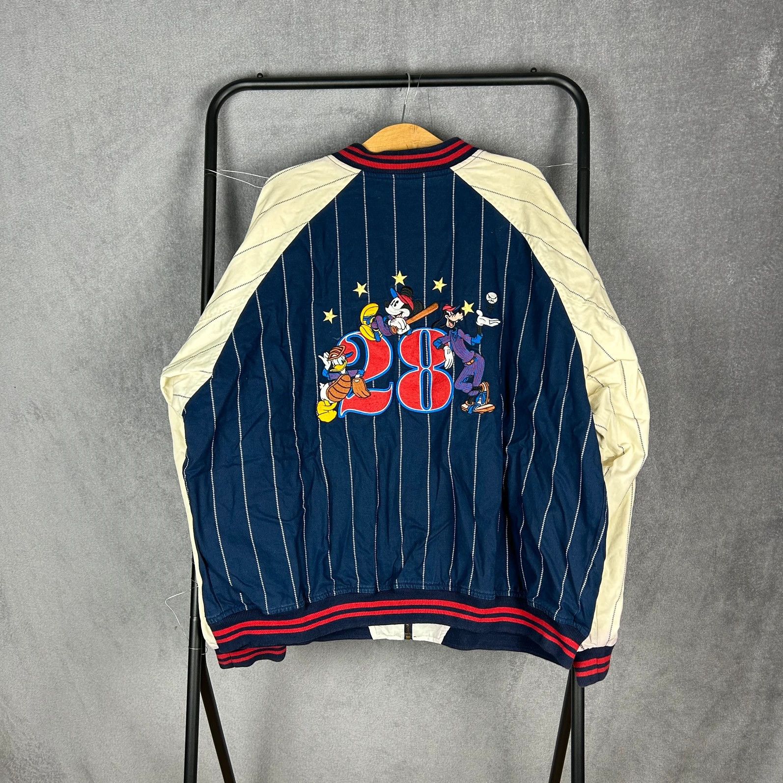Disney Jacket Disney vintage 90s Baseball big logo Mickey Mouse Size US XL / EU 56 / 4 - 2 Thumbnail