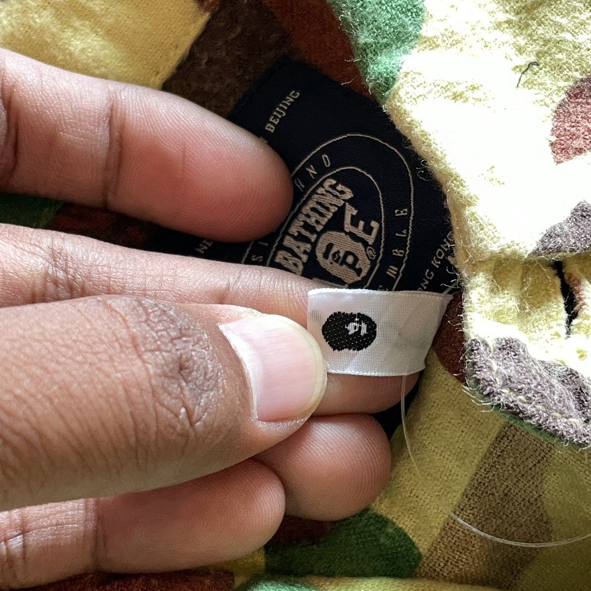 Bape × Vintage Vintage Bape Camo Button Ups Size US M / EU 48-50 / 2 - 3 Thumbnail