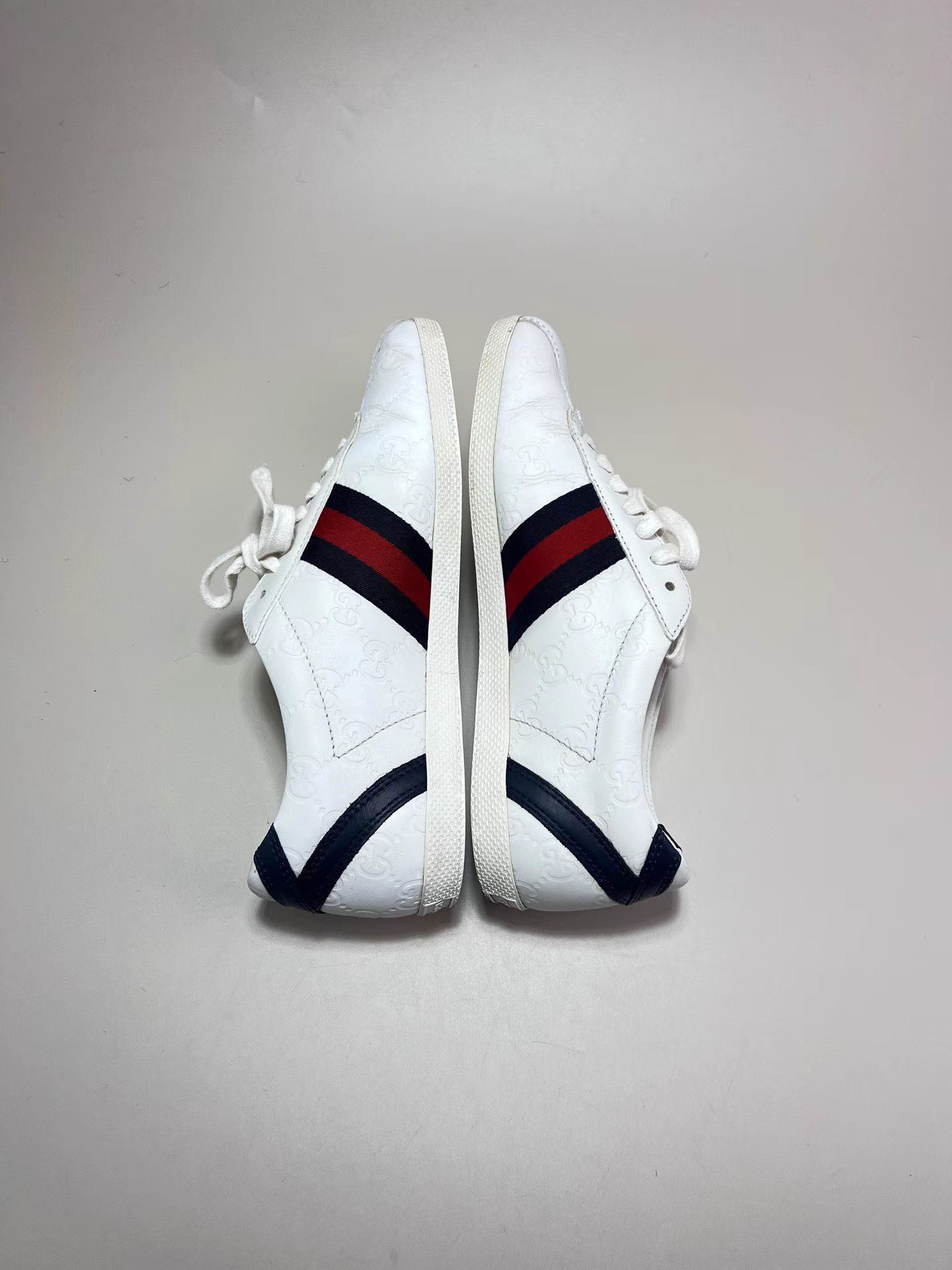 Gucci GUCCI GG Embossed Print White Sneakers Size US 7.5 / IT 37.5 - 4 Thumbnail