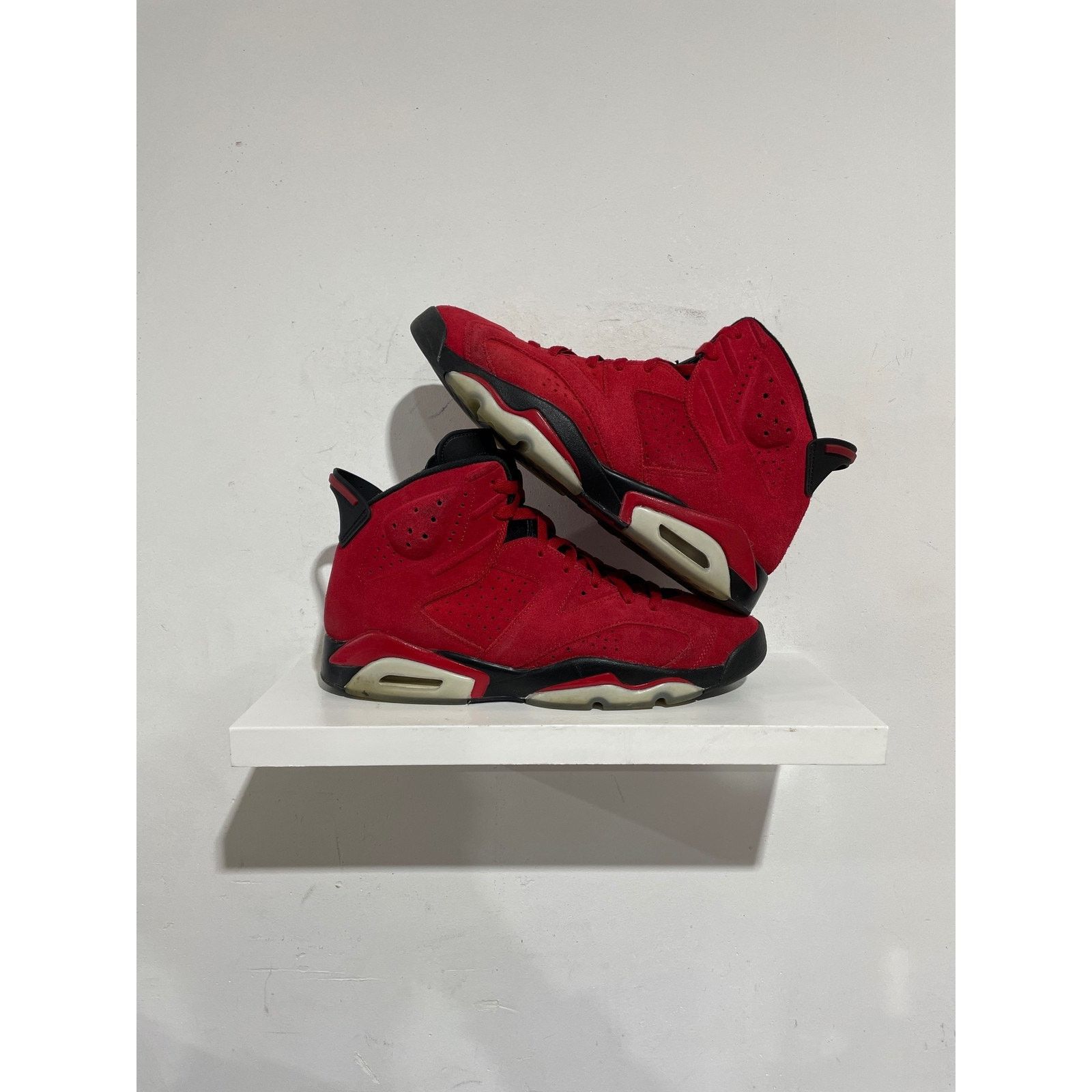 Nike NIKE JORDAN 6 TORO BRAVO SIZE 11.5 PREOWNED00 Size US 11.5 / EU 44-45 - 1 Thumbnail