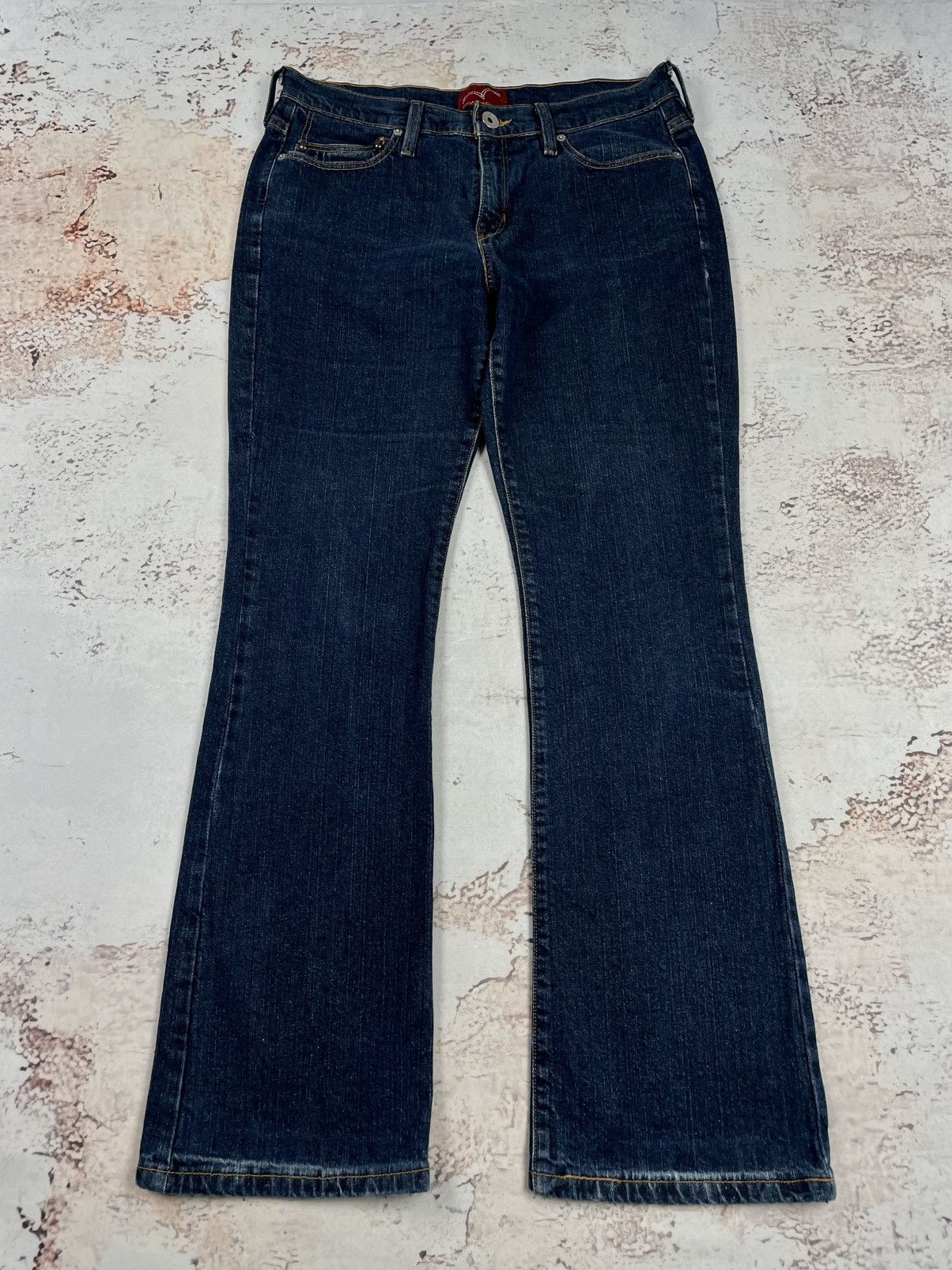 Levi's Vintage Levi’s 515 Bootcut Jeans Women’s Low‑Rise Denim egv Size 30" / US 8 / IT 44 - 2 Thumbnail