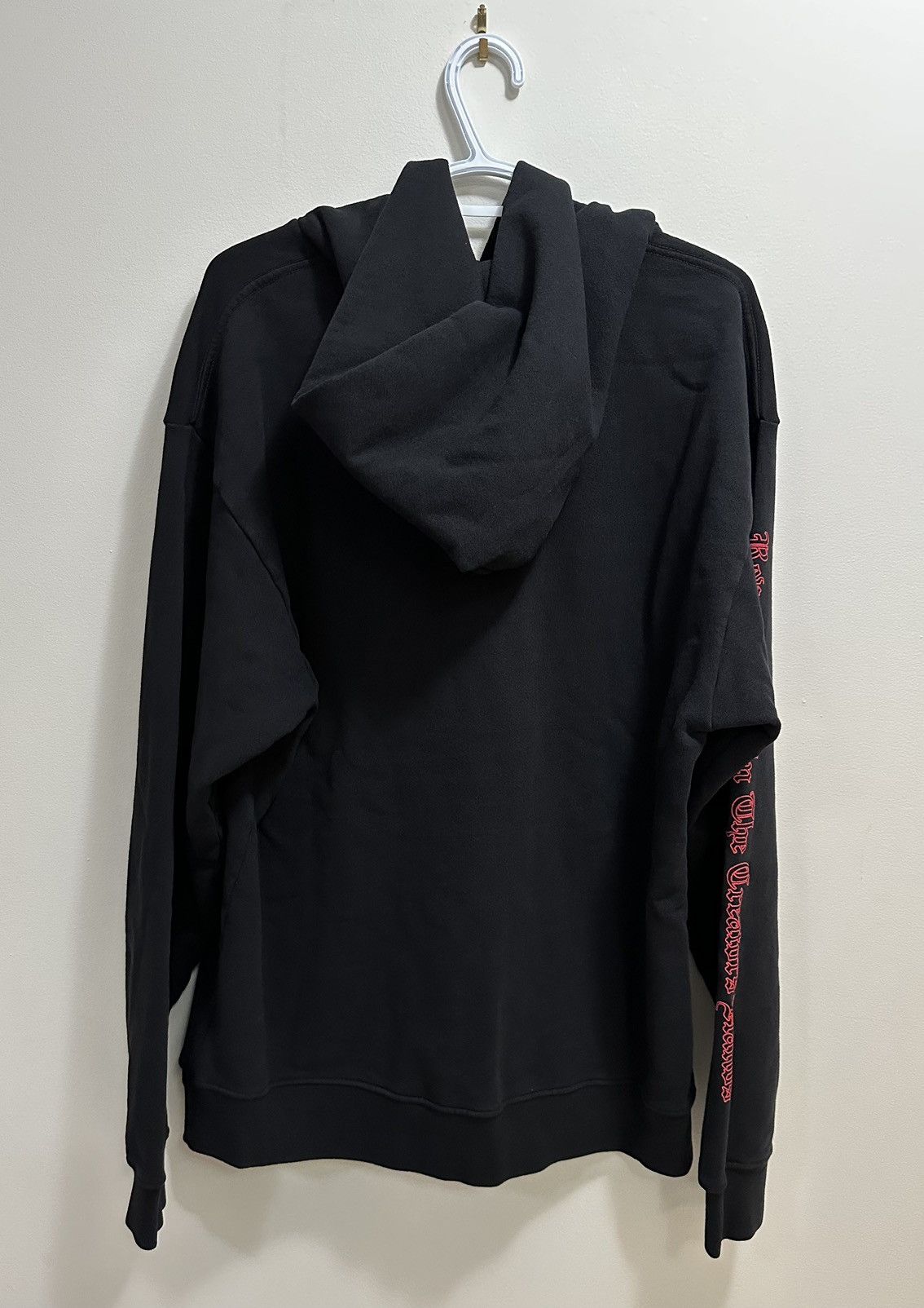 Designer × Hypebeast × Revenge Revenge ‘Bred’ Arch Logo Hoodie L Size US L / EU 52-54 / 3 - 7 Thumbnail