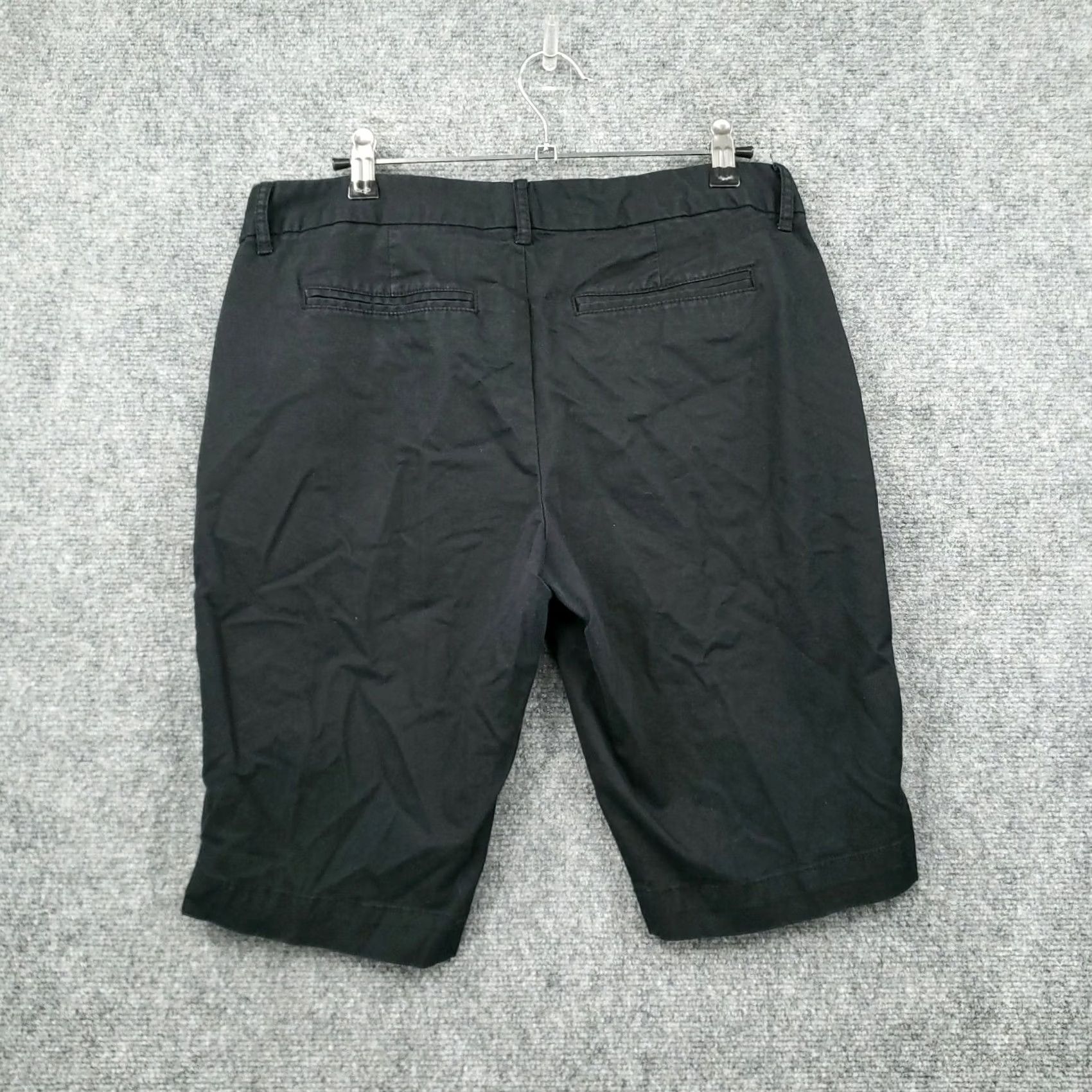 Gap Gap Shorts Womens 6 Black Chino Khakis Mid-Rise Flat Front Zip Closure Preppy Size 24" / US 00 / IT 34 - 2 Thumbnail