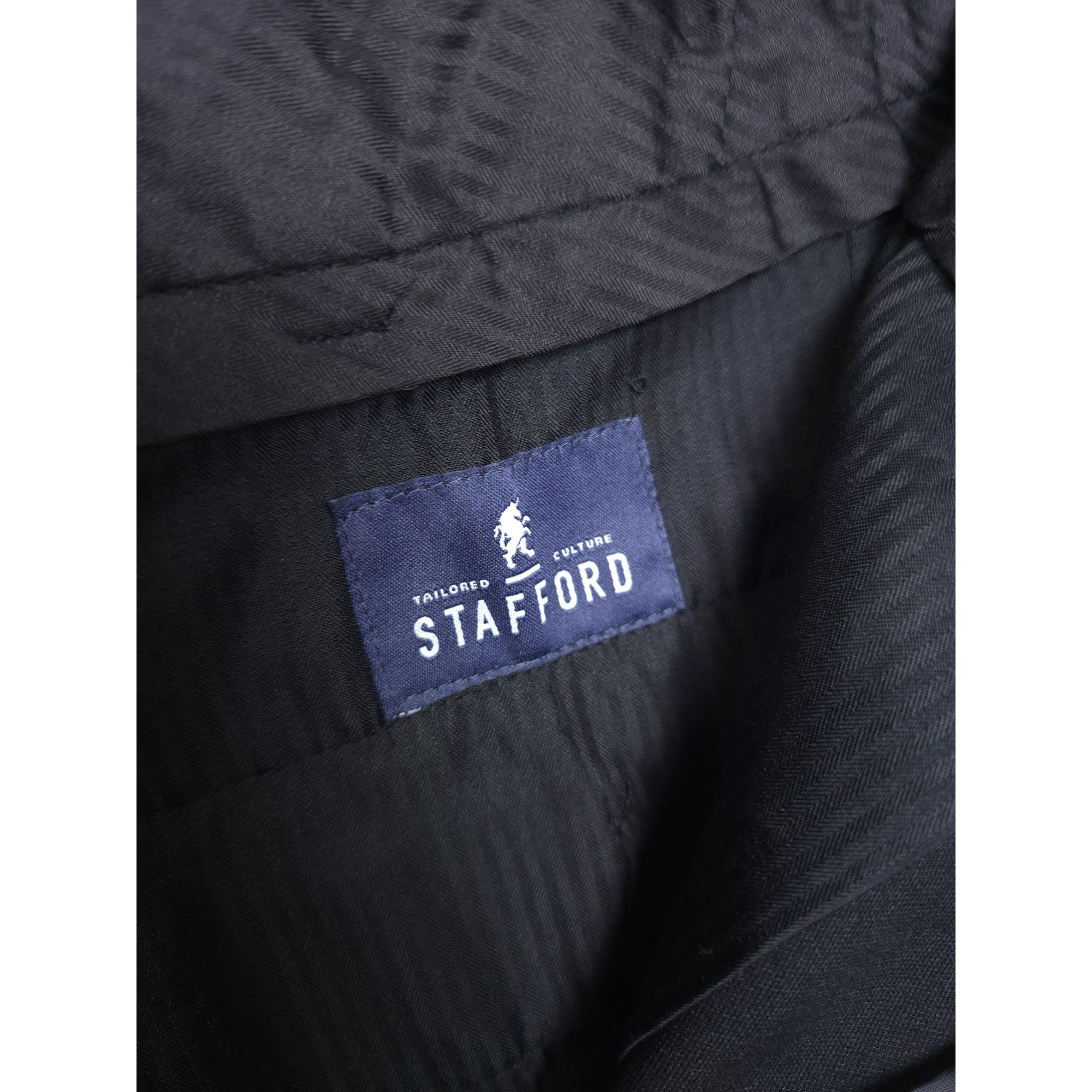 Stafford Stafford travel Men's Classic Fit Black Pleated Dress Pants Size 38R - 3 Thumbnail