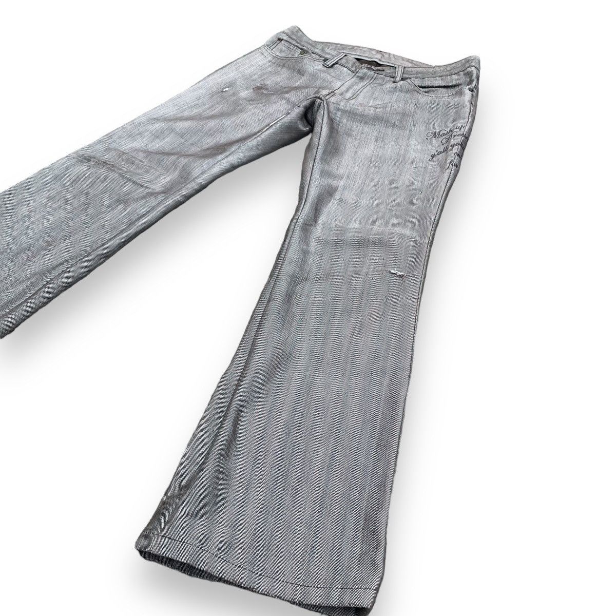 If Six Was Nine × Japanese Brand × Le Grande Bleu (L.G.B.) CUSTOM CULTURE EMBROIDERED PUNK WORDING FLARE DENIM PANTS Size US 31 - 5 Thumbnail